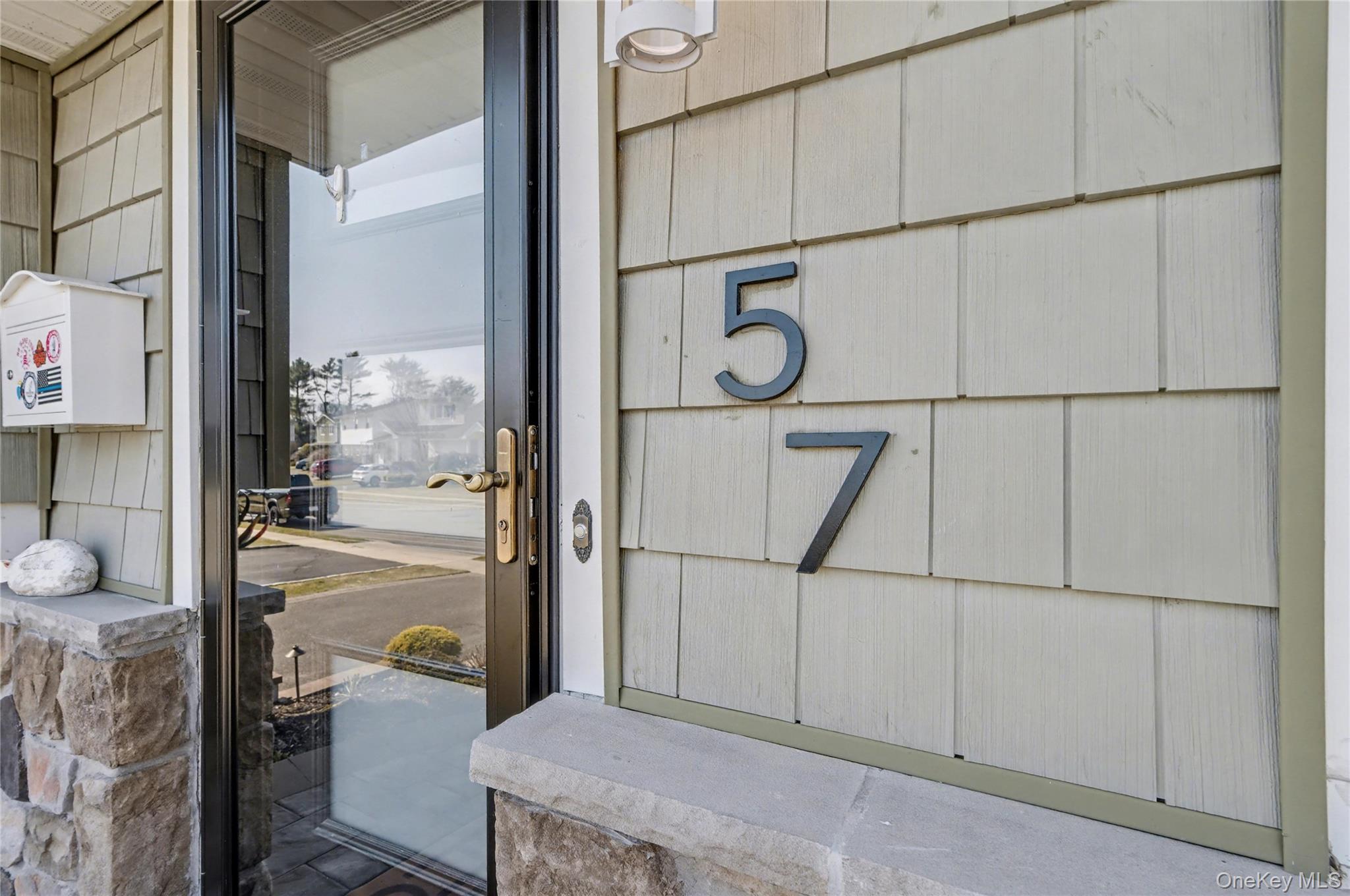 #4 photo, 57 Richfield Street, Plainview , NY 11803