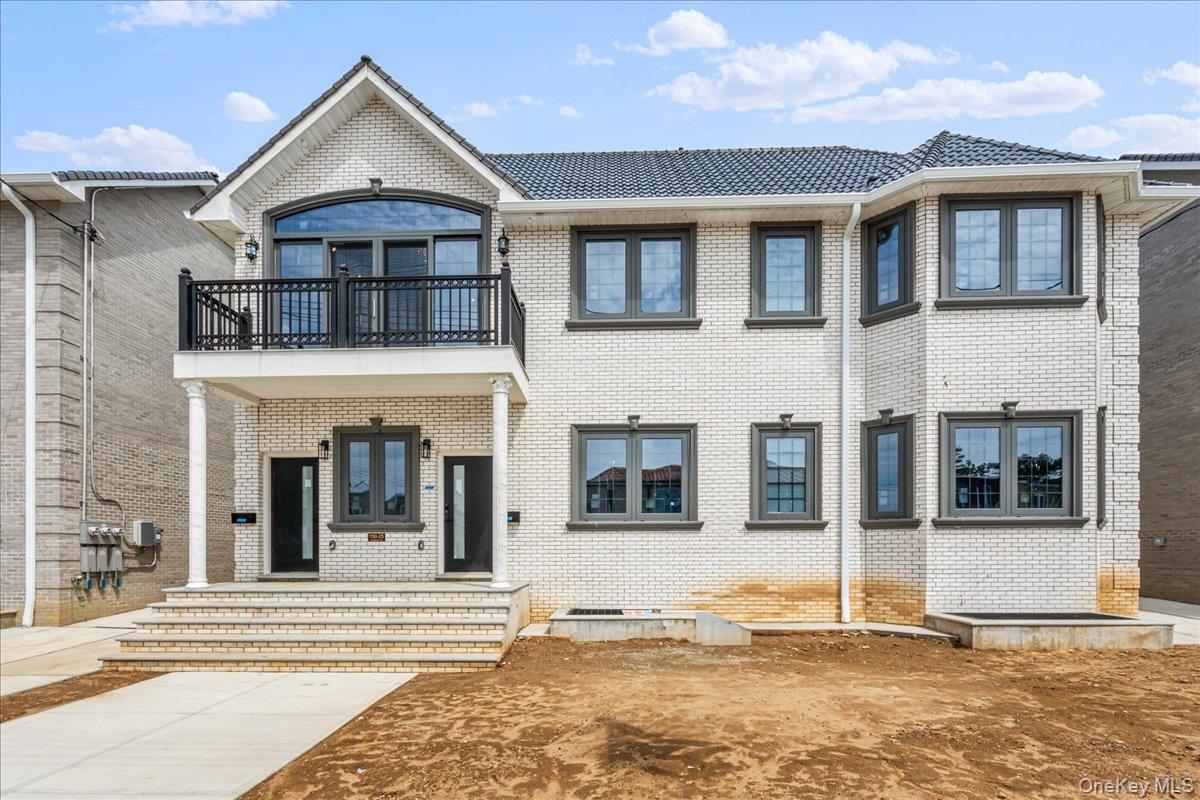 #4 photo, 150-17 Hawtree St, 皇后區 Ozone Park , NY 11417