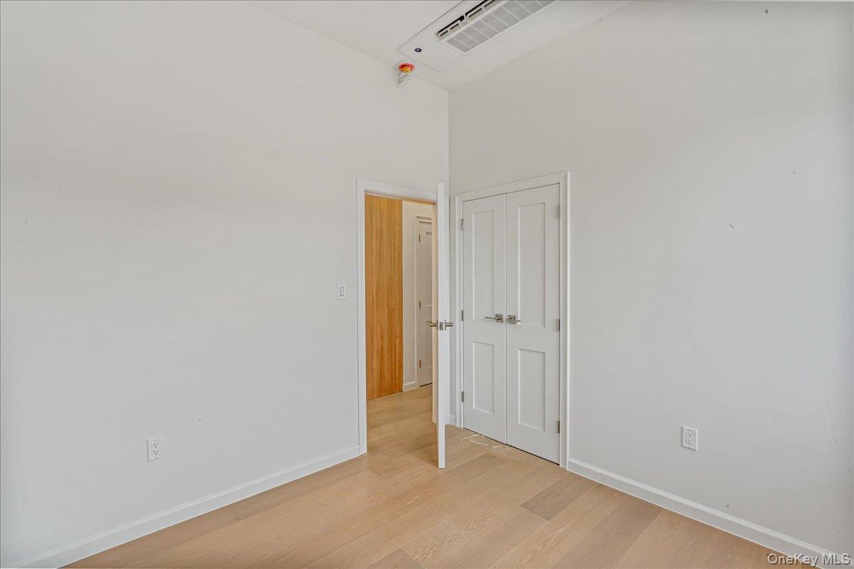 #16 photo, 150-25 Hawtree Street, 皇后區 Ozone Park , NY 11417