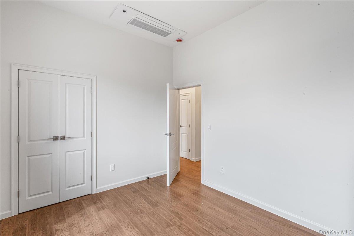 #11 photo, 150-33 Hawtree Street, 皇后區 Ozone Park , NY 11417