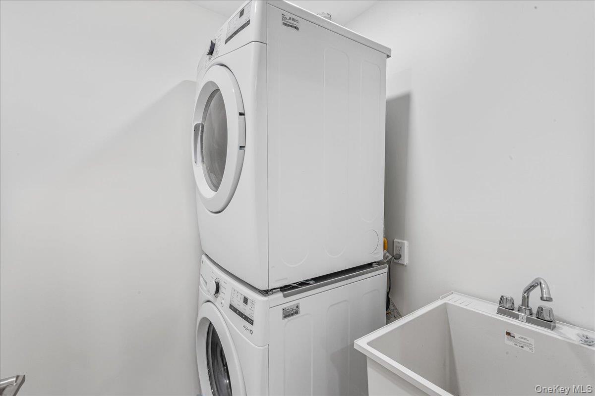 #17 photo, 150-33 Hawtree Street, 皇后區 Ozone Park , NY 11417