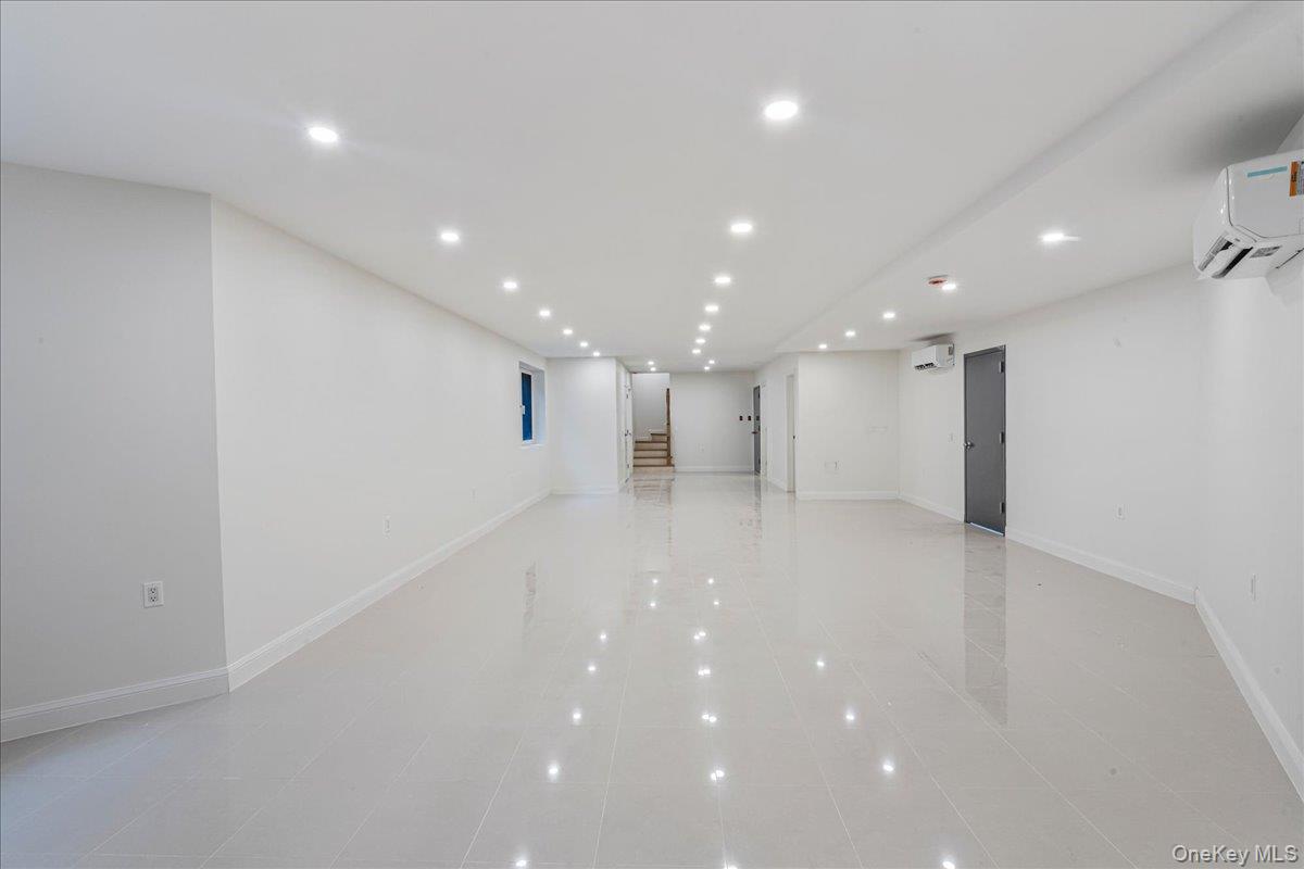 #19 photo, 150-33 Hawtree Street, 皇后區 Ozone Park , NY 11417