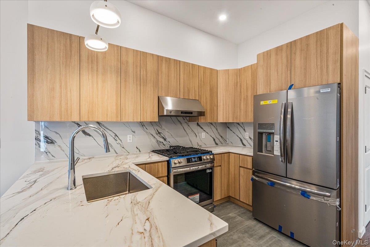 #7 photo, 150-33 Hawtree Street, 皇后區 Ozone Park , NY 11417