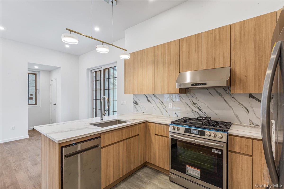 #8 photo, 150-33 Hawtree Street, 皇后區 Ozone Park , NY 11417