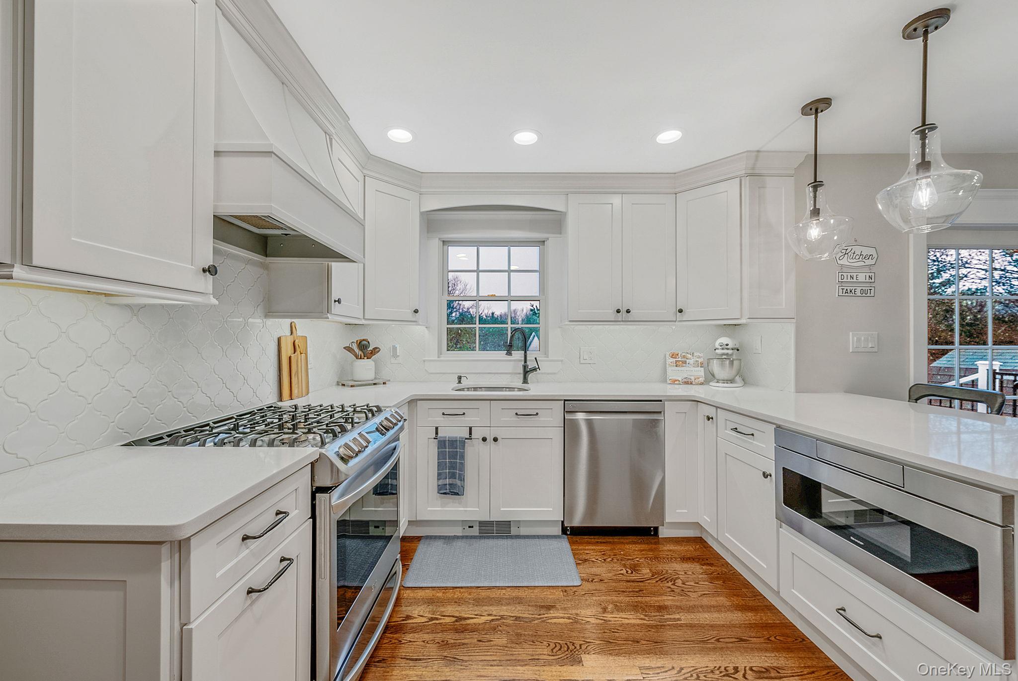 #11 photo, 2 Cindy Street, 东长岛 Smithtown , NY 11787