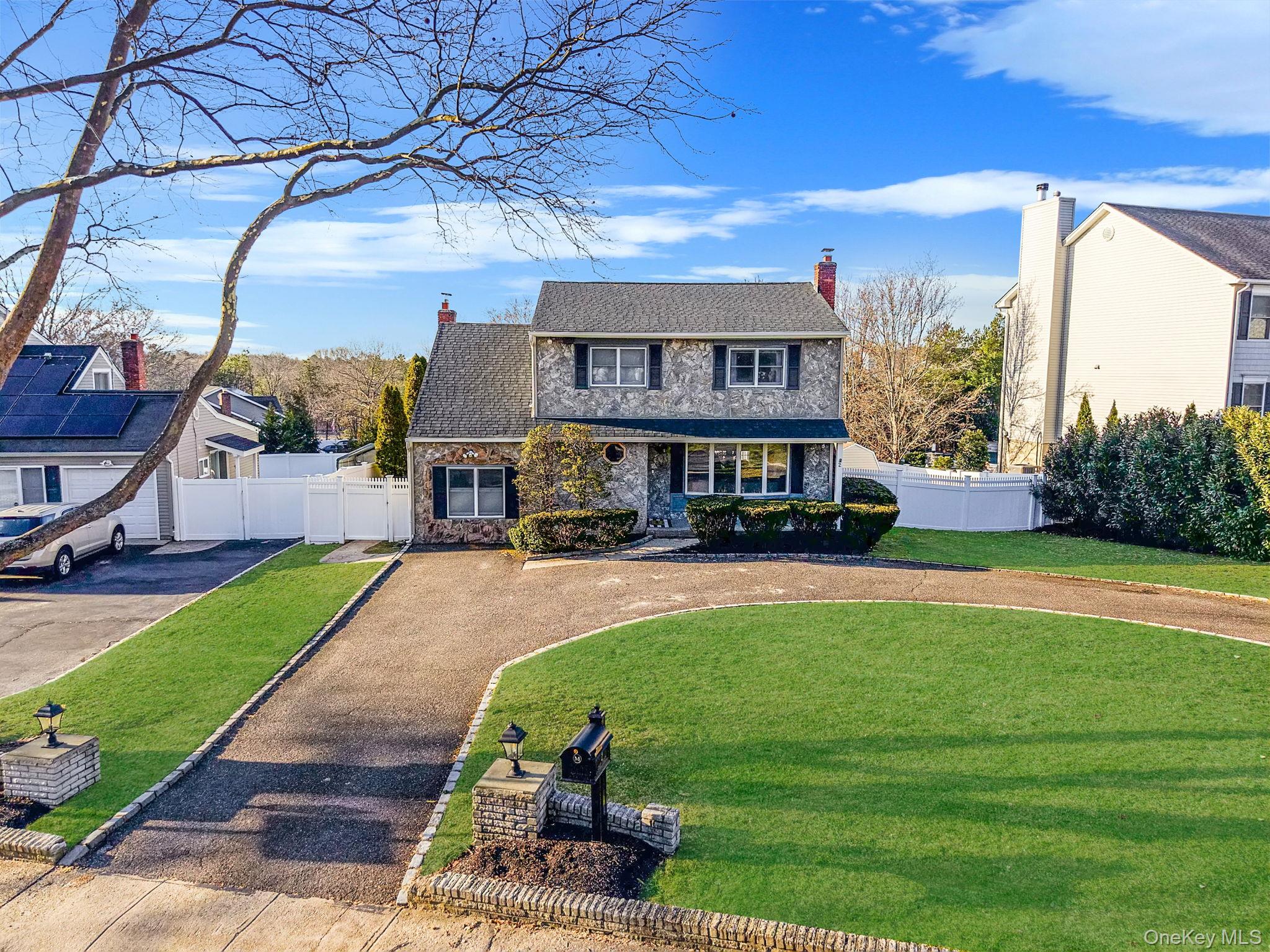 #2 photo, 2 Cindy Street, 东长岛 Smithtown , NY 11787