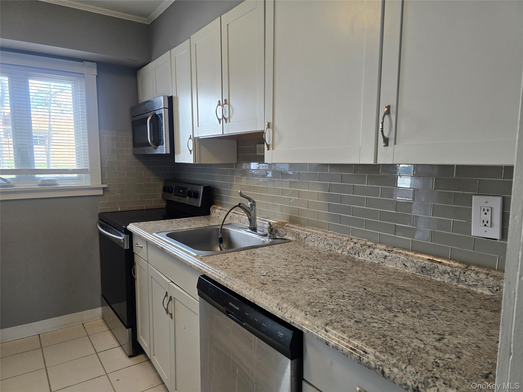 #7 photo, 228 chance Drive, Oceanside , NY 11572