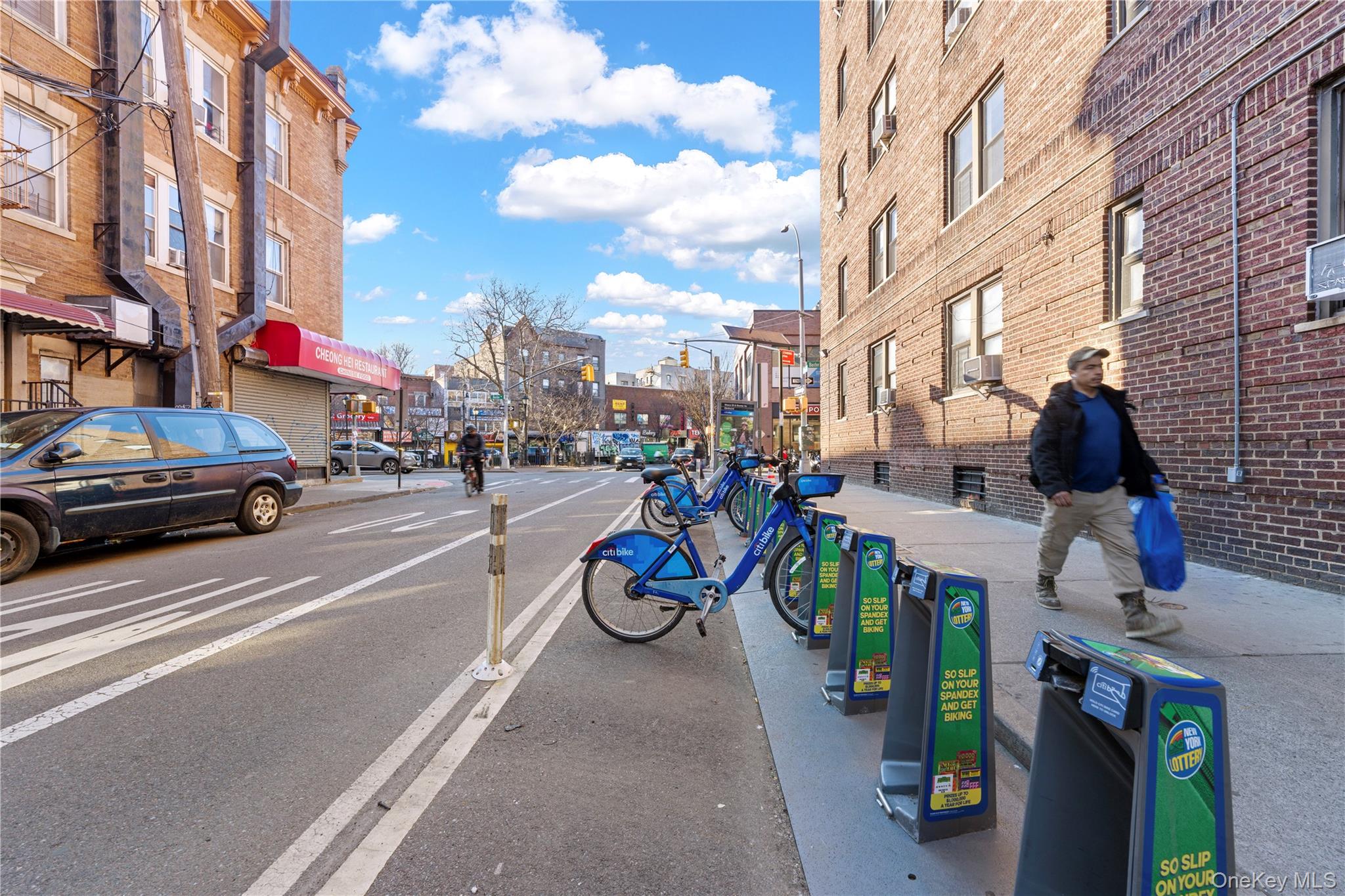 #12 photo, 4005 Ithaca, Jackson Heights , NY 11373