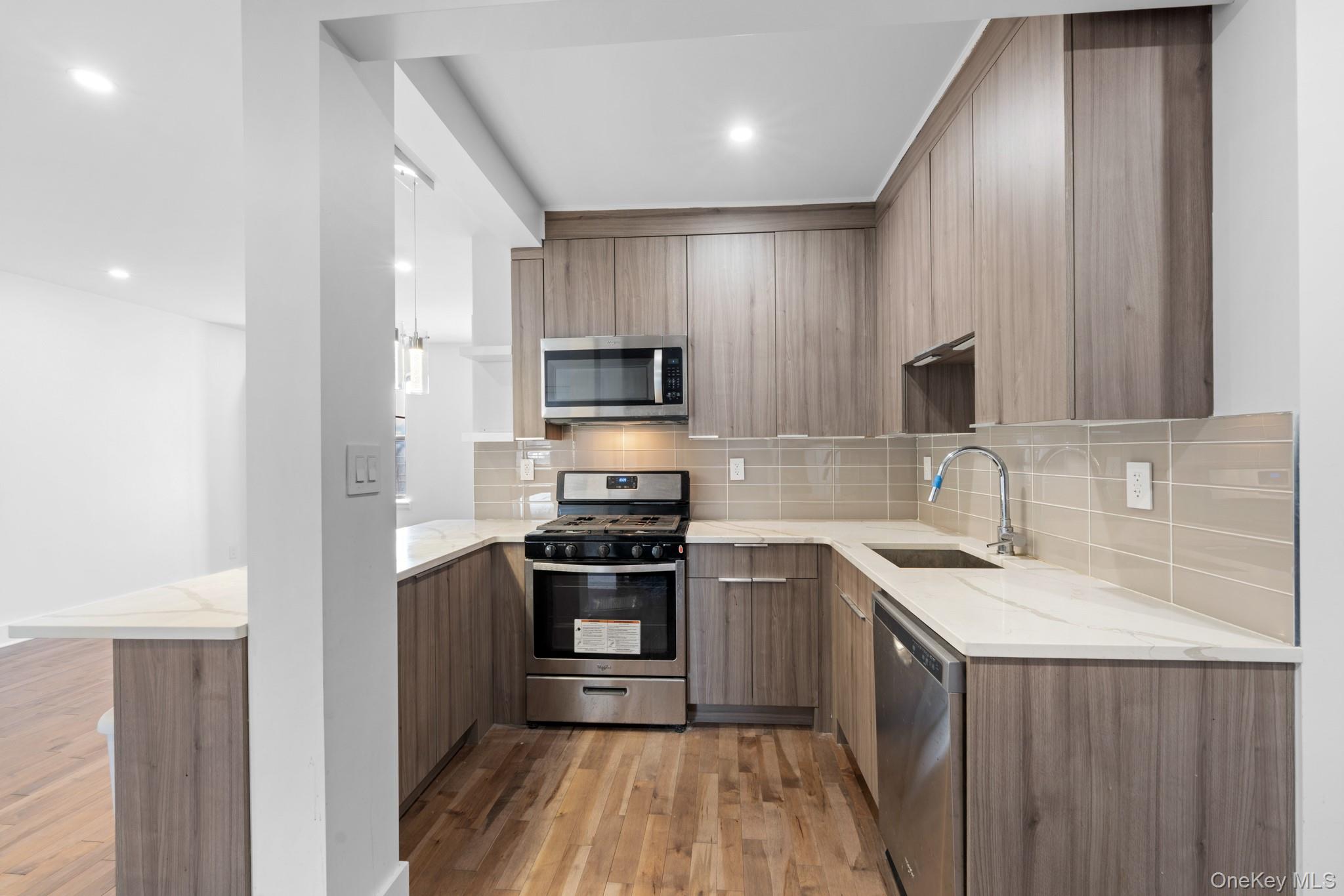 #3 photo, 4005 Ithaca, Jackson Heights , NY 11373