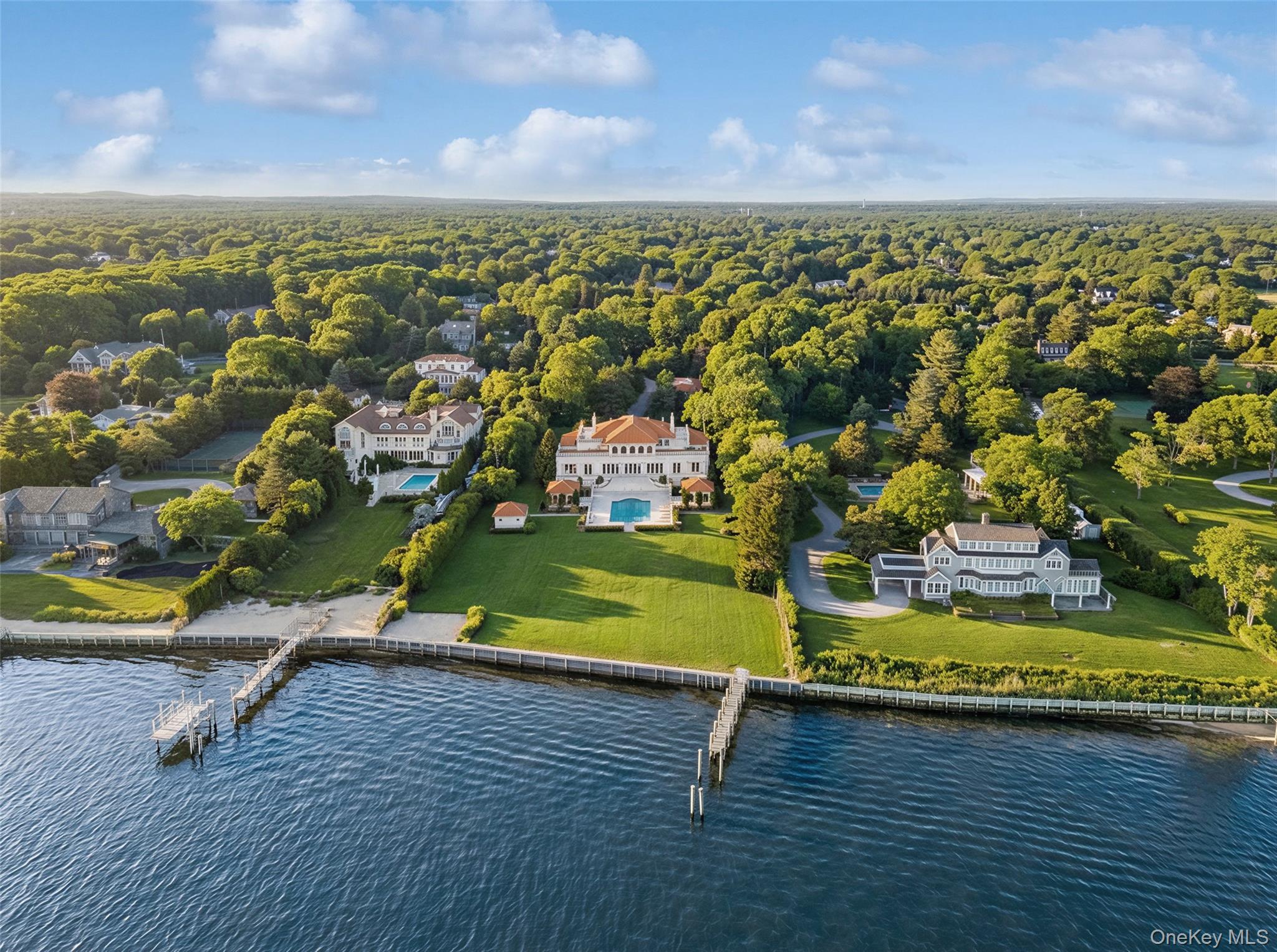 #5 photo, 7 Cross Road, 東長島 Remsenburg , NY 11960