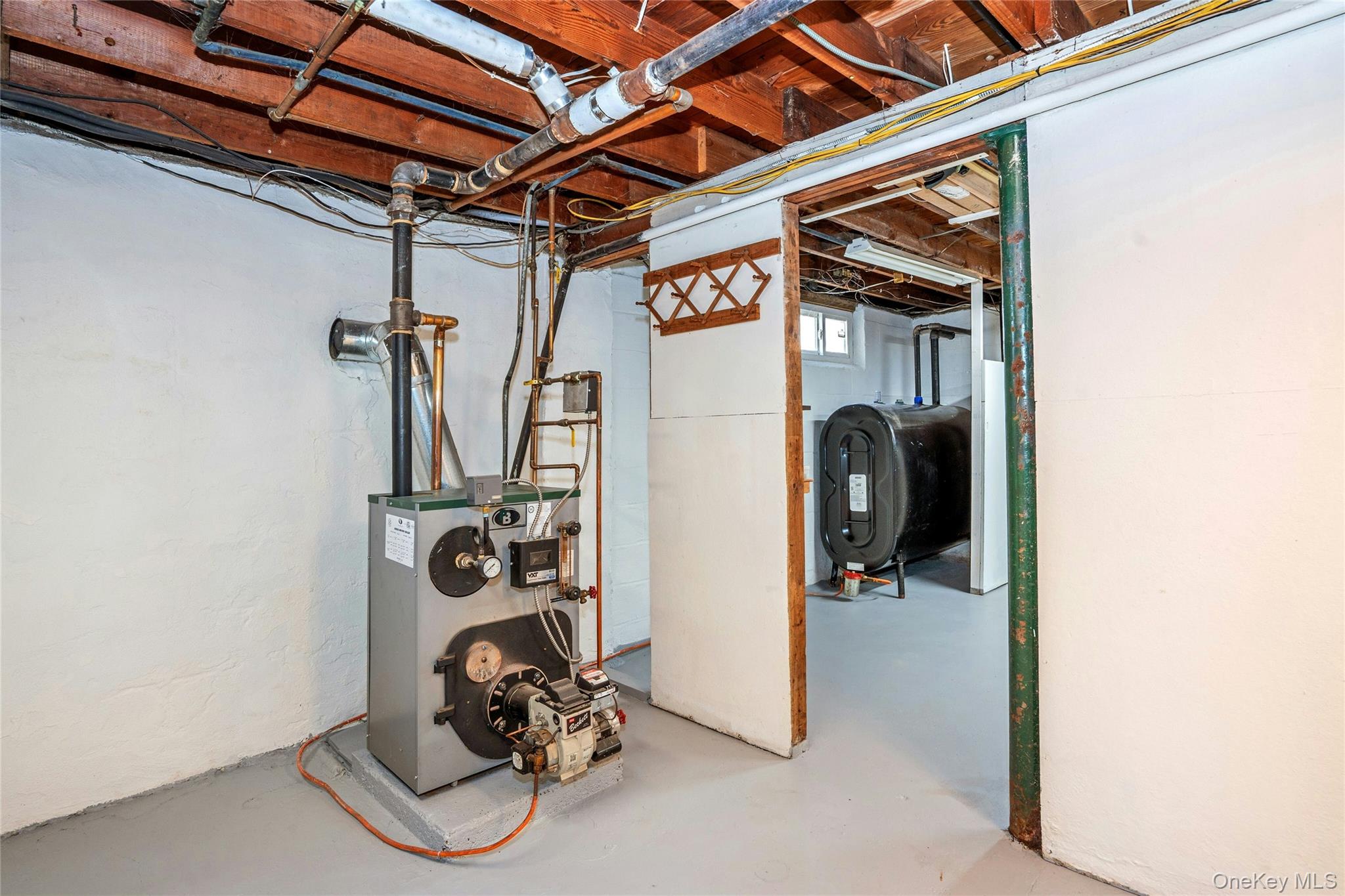 #16 photo, 119 E 13th Street, 东长岛 Huntington Station , NY 11746