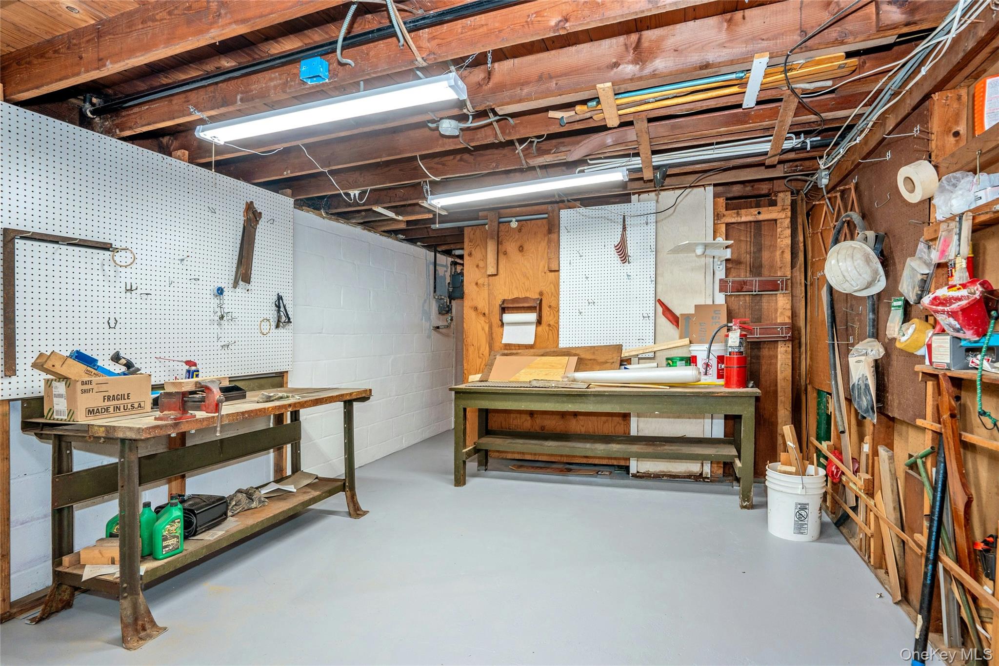 #17 photo, 119 E 13th Street, 东长岛 Huntington Station , NY 11746