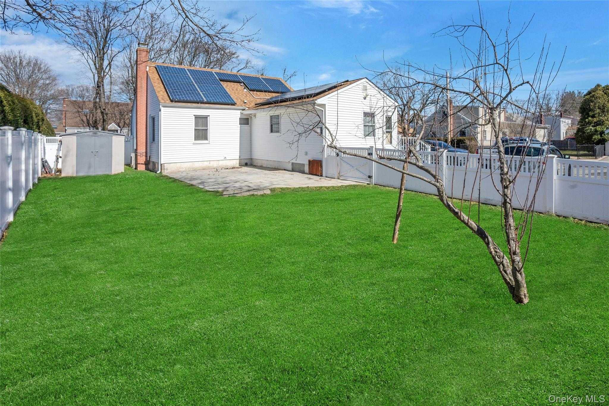 #19 photo, 119 E 13th Street, 东长岛 Huntington Station , NY 11746