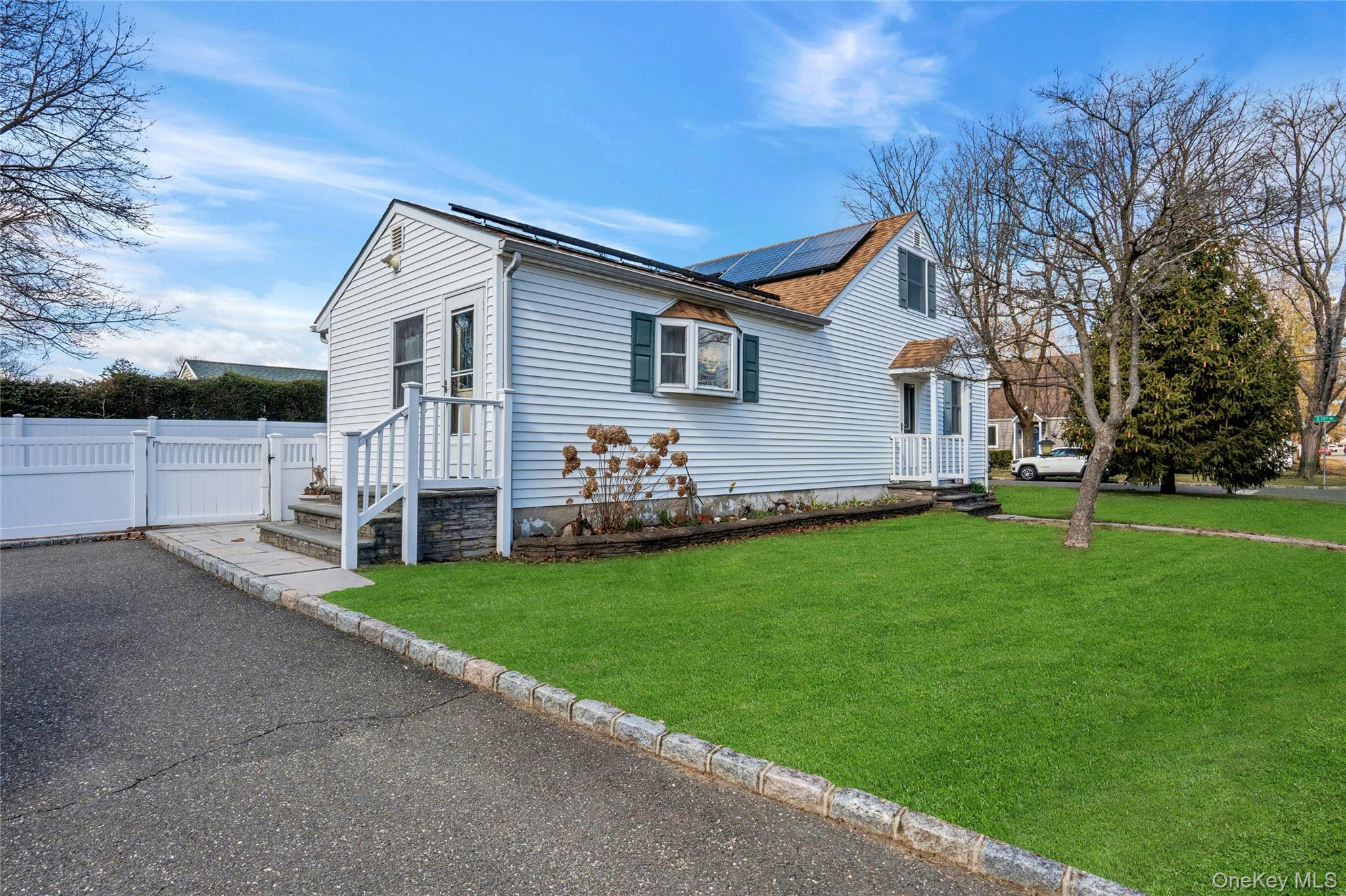 #2 photo, 119 E 13th Street, 东长岛 Huntington Station , NY 11746