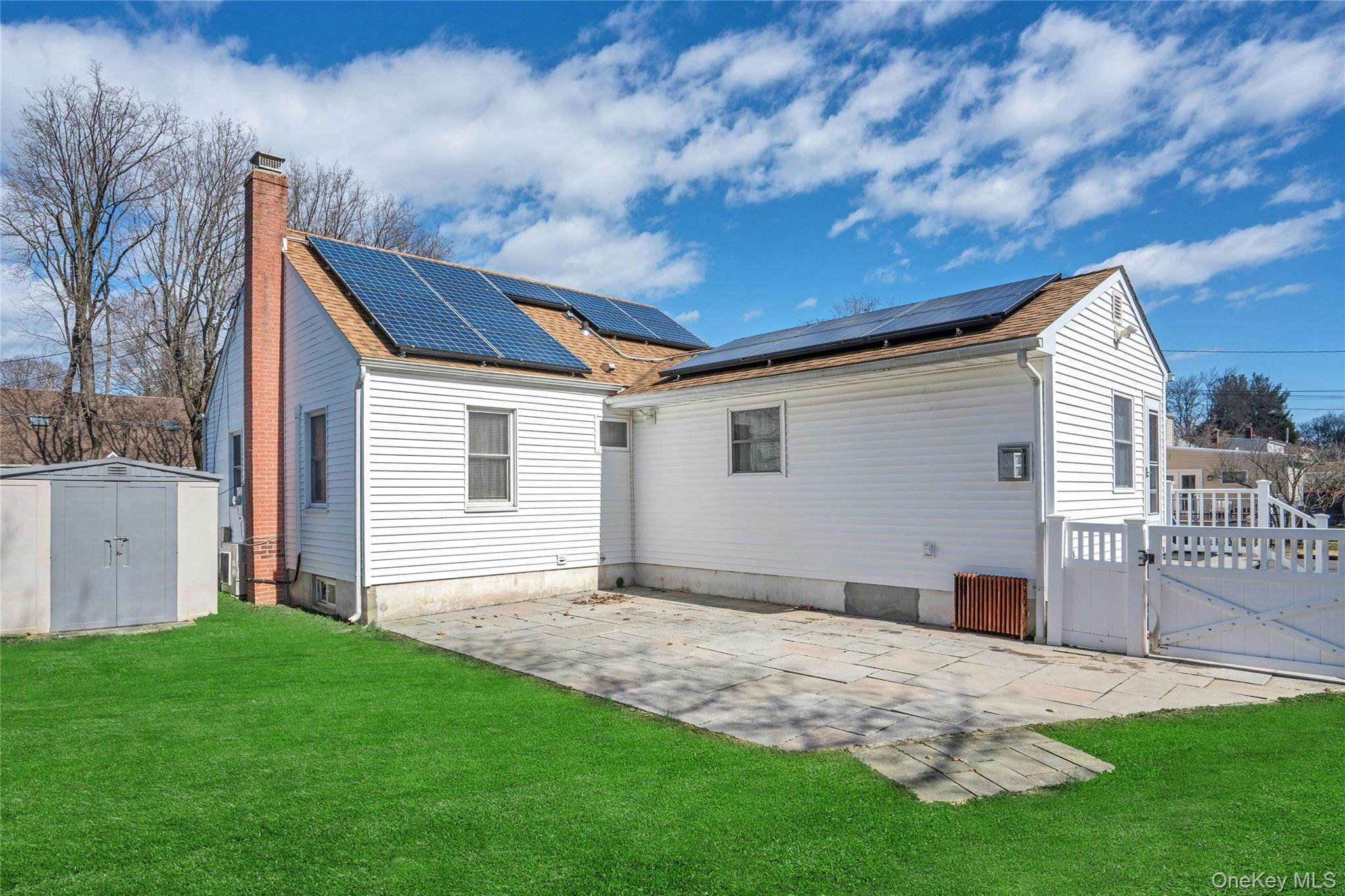 #20 photo, 119 E 13th Street, 东长岛 Huntington Station , NY 11746