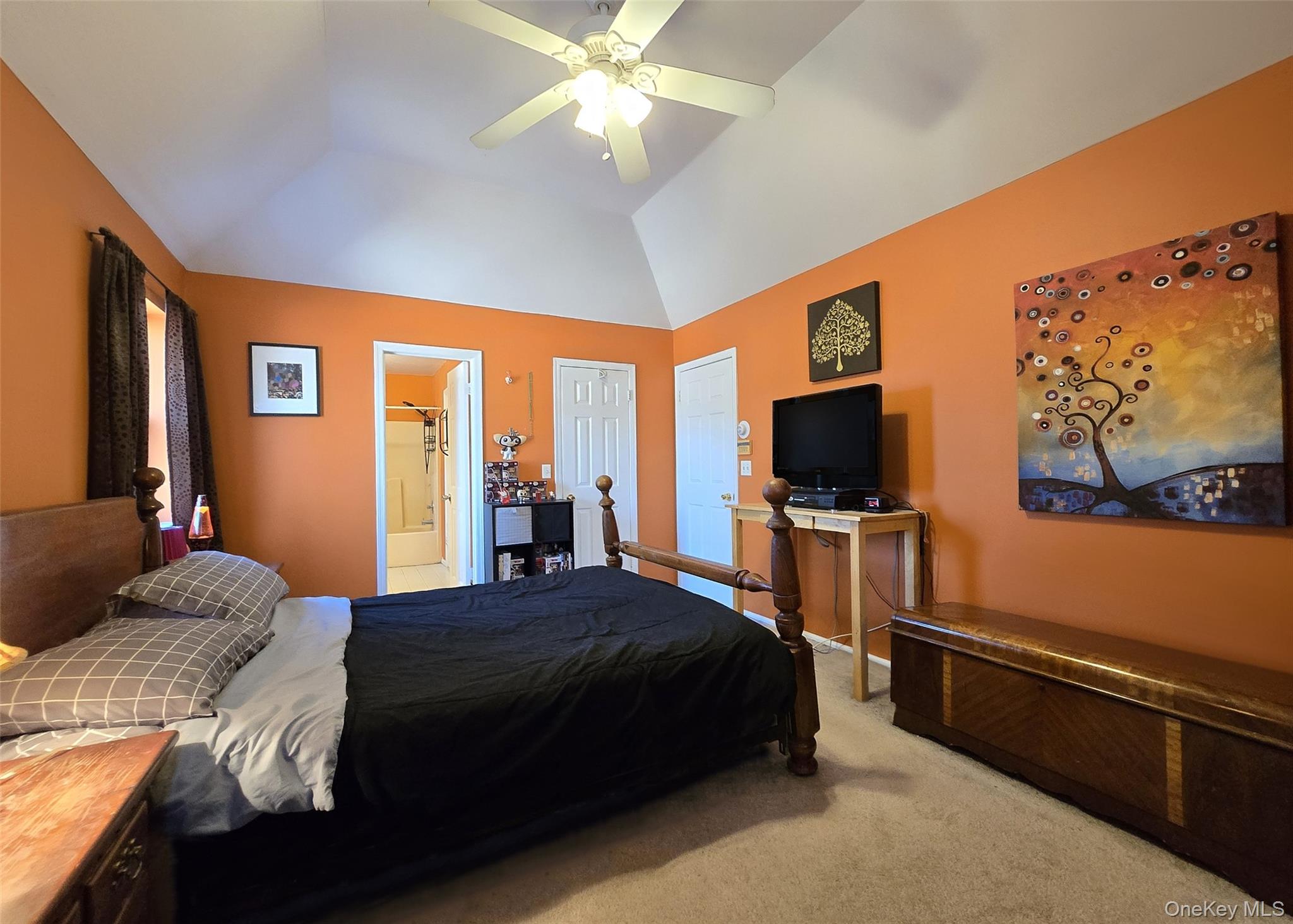 #11 photo, 23 Shamrock Lane, 东长岛 Centereach , NY 11720