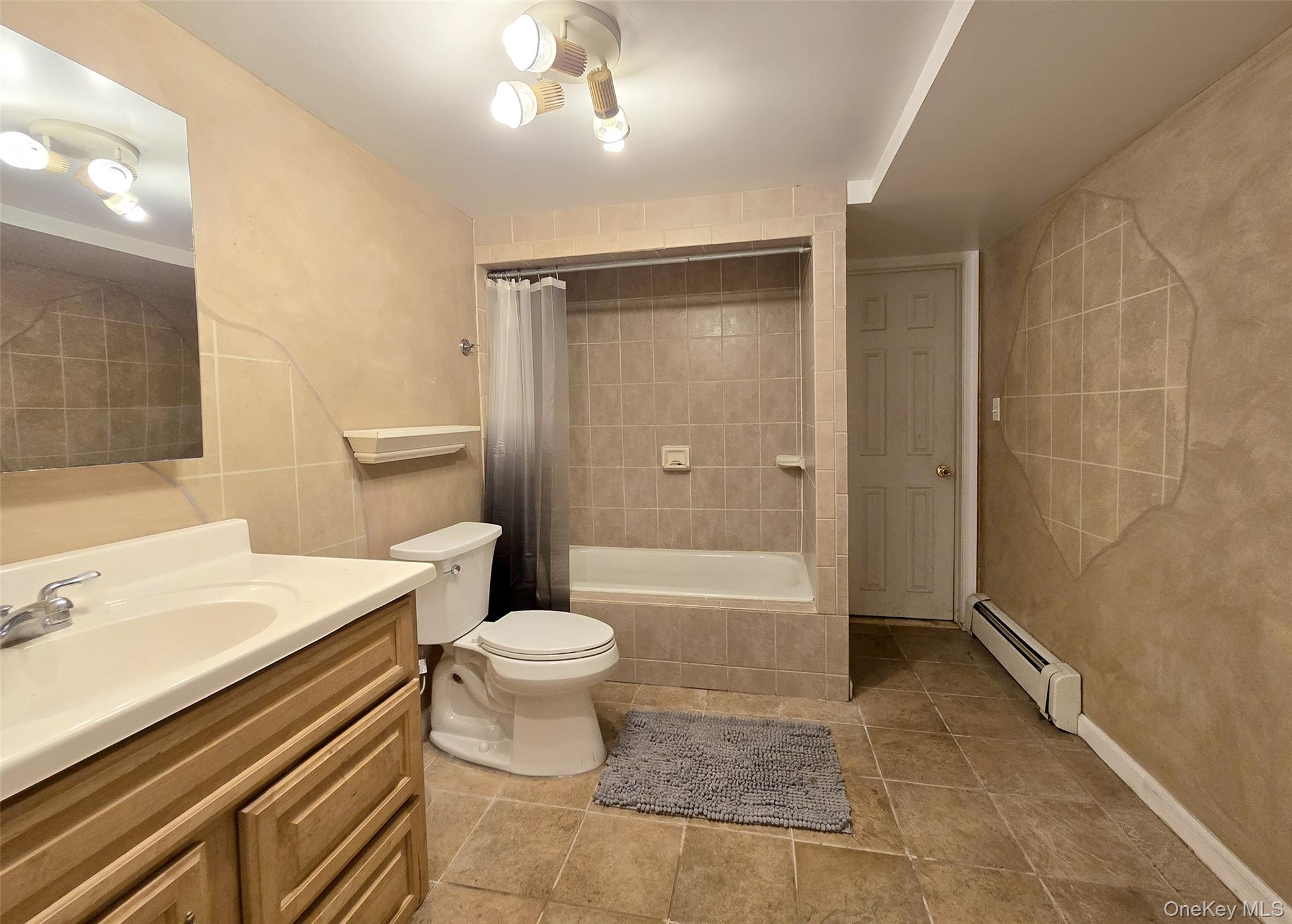 #17 photo, 23 Shamrock Lane, 东长岛 Centereach , NY 11720