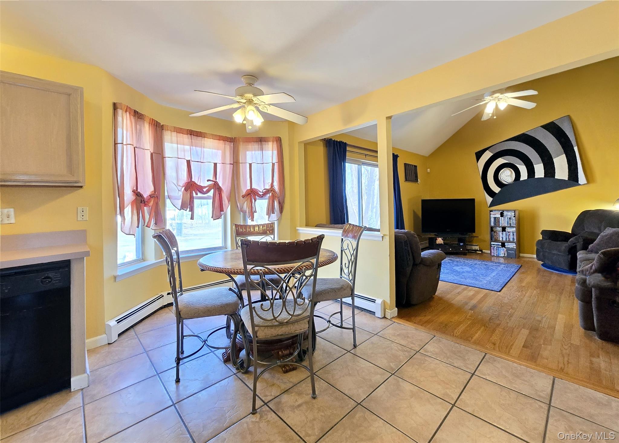 #7 photo, 23 Shamrock Lane, 东长岛 Centereach , NY 11720