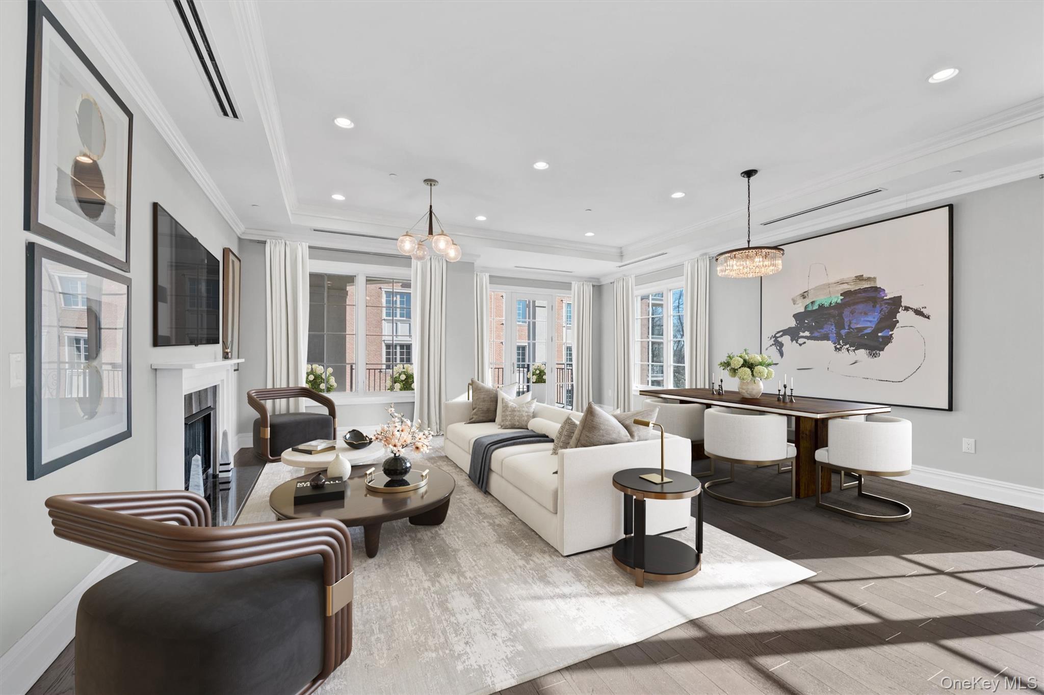 #4 photo, 5000 Royal Court, ناسو North Hills , NY 11040