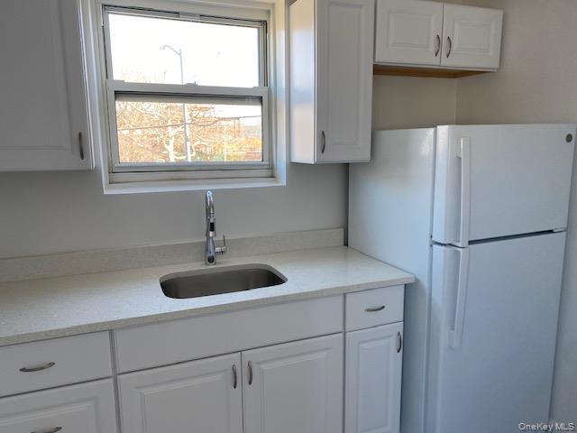 #5 photo, 74-18 263RD Street, كوينز Glen Oaks , NY 11004