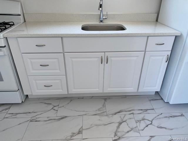 #6 photo, 74-18 263RD Street, كوينز Glen Oaks , NY 11004