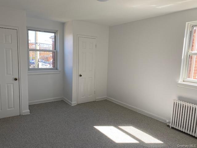 #7 photo, 74-18 263RD Street, كوينز Glen Oaks , NY 11004