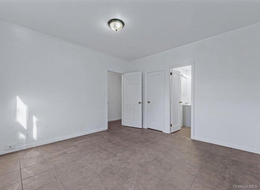 #4 photo, 33-05 143RD Street, Куинс ‖ Flushing , NY 11354