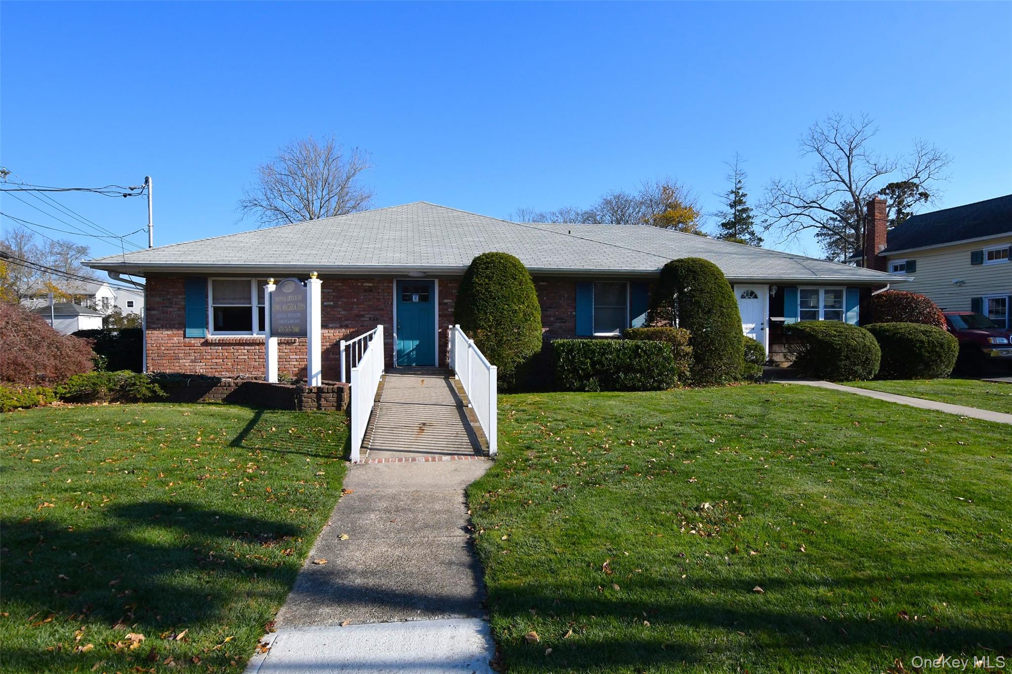 #2 photo, 193A Blue Point Avenue, Blue Point , NY 11715