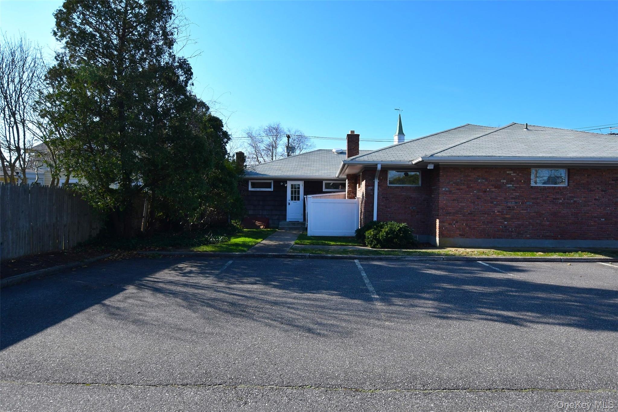 #3 photo, 193A Blue Point Avenue, Blue Point , NY 11715