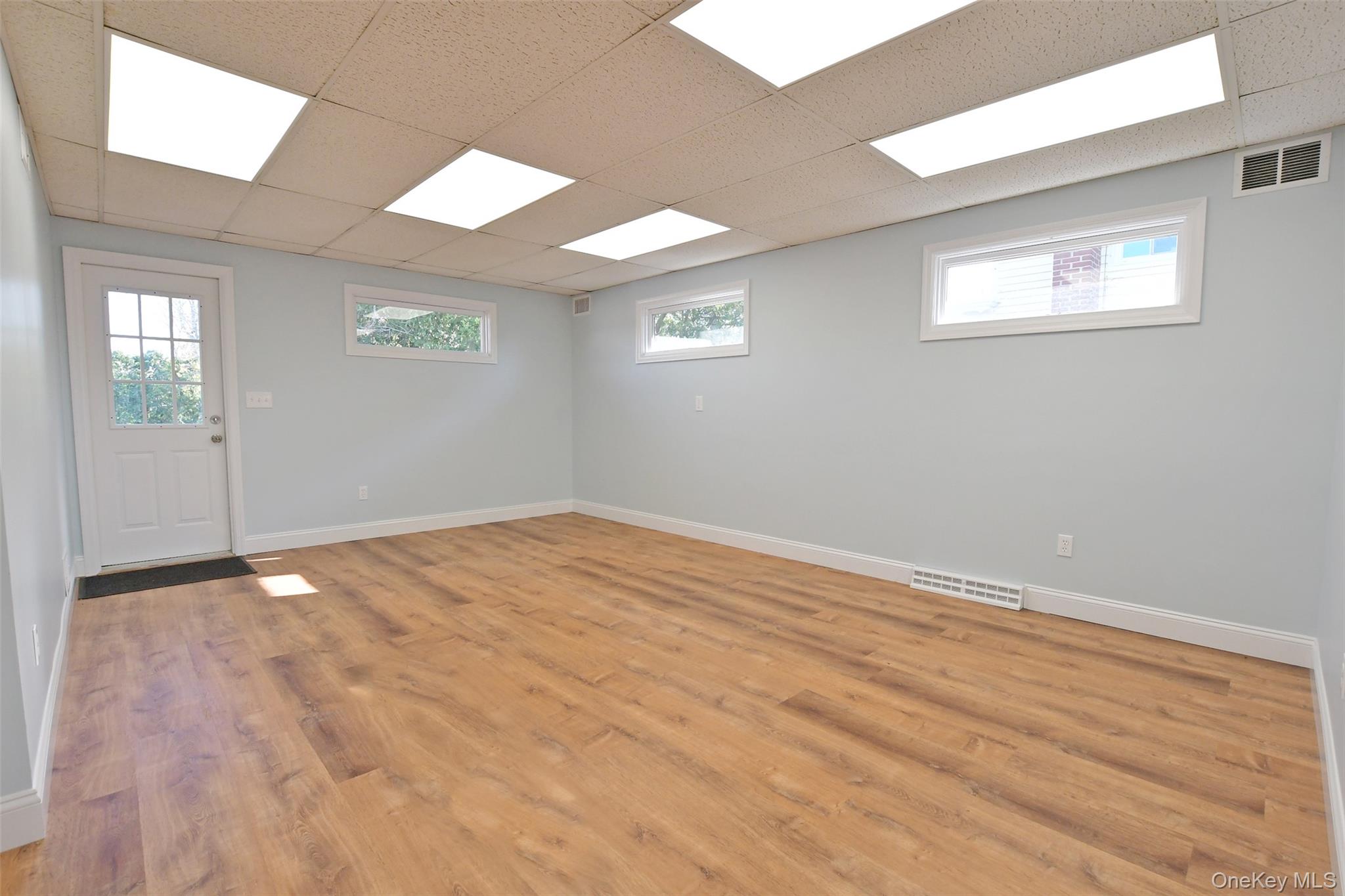 #7 photo, 193A Blue Point Avenue, Blue Point , NY 11715