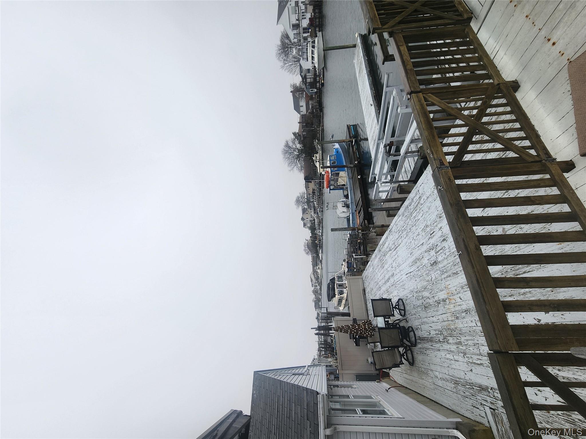 #16 photo, 377 Woodcleft Avenue, Freeport , NY 11520