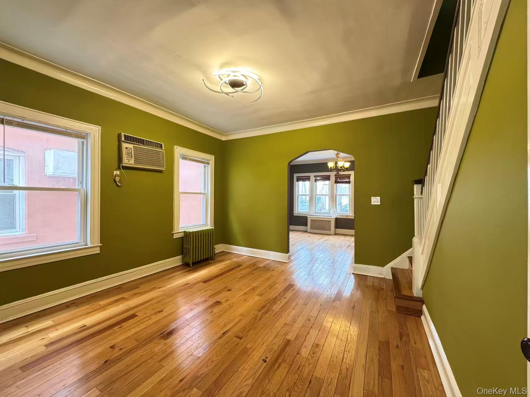 #7 photo, 13313 83rd Street, Ozone Park , NY 11417