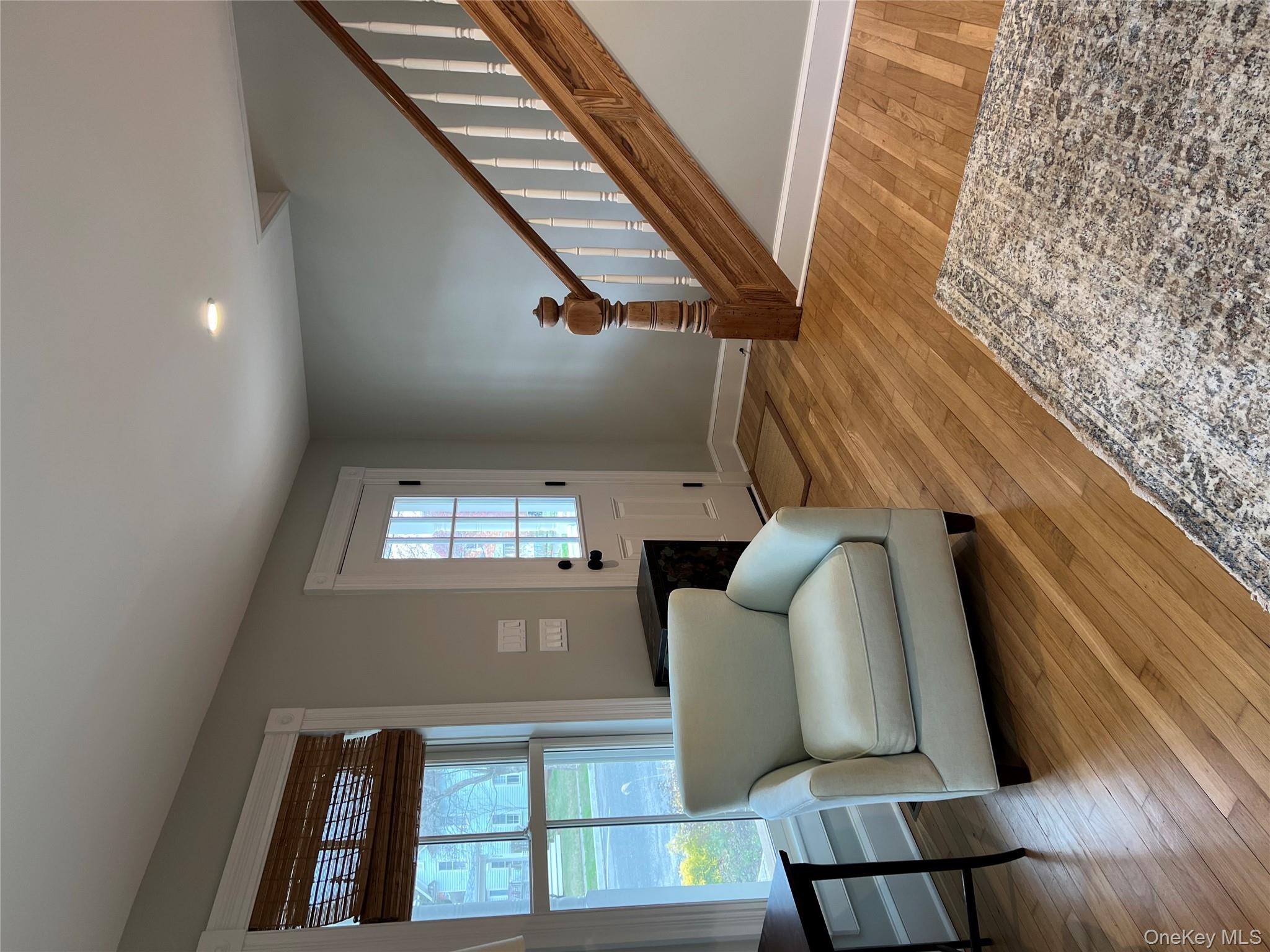 #14 photo, 237 6th Street, 東長島 Greenport , NY 11944