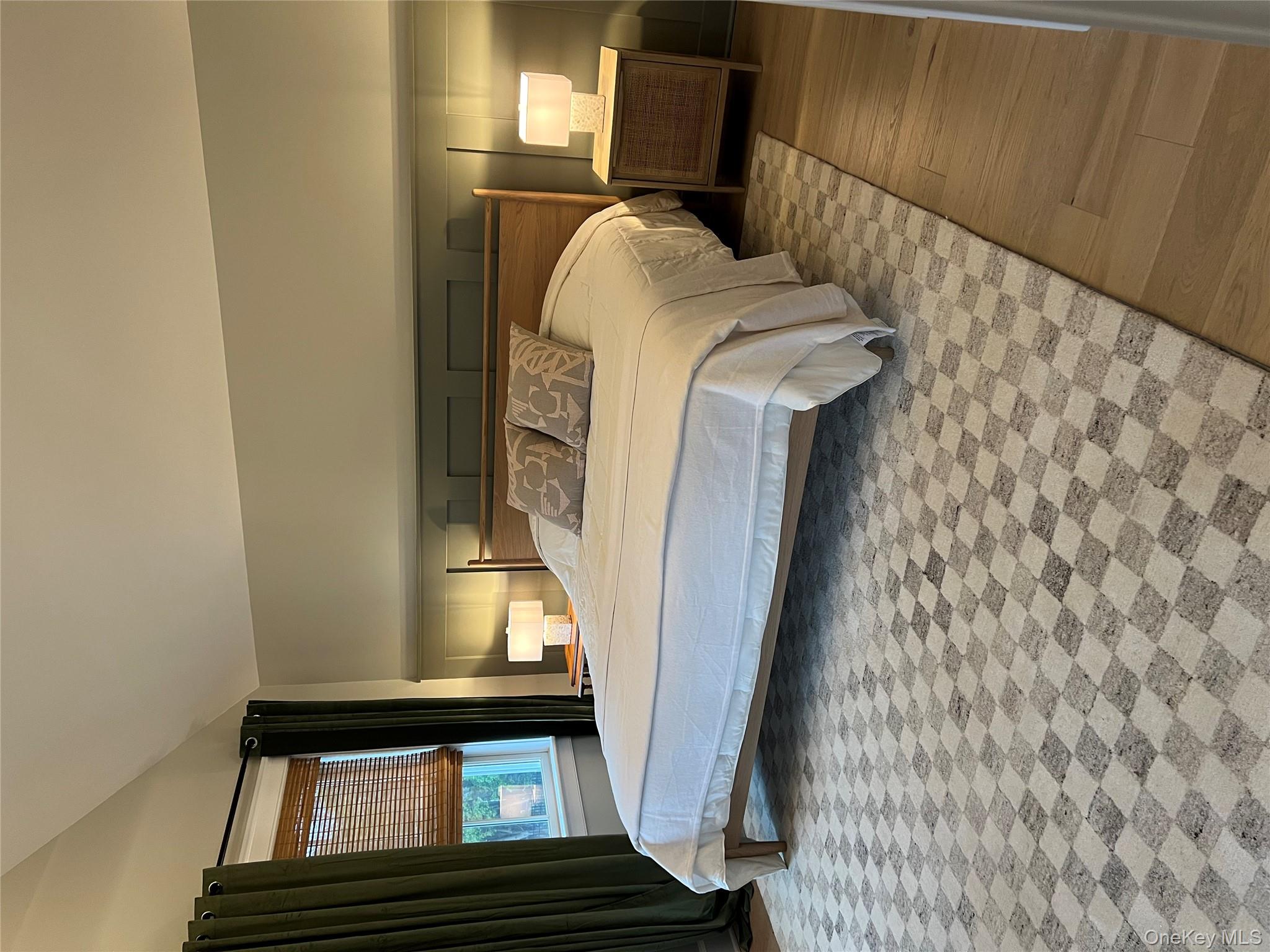 #19 photo, 237 6th Street, 東長島 Greenport , NY 11944