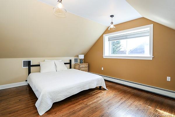 #17 photo, 2171 Seneca Drive, Merrick , NY 11566