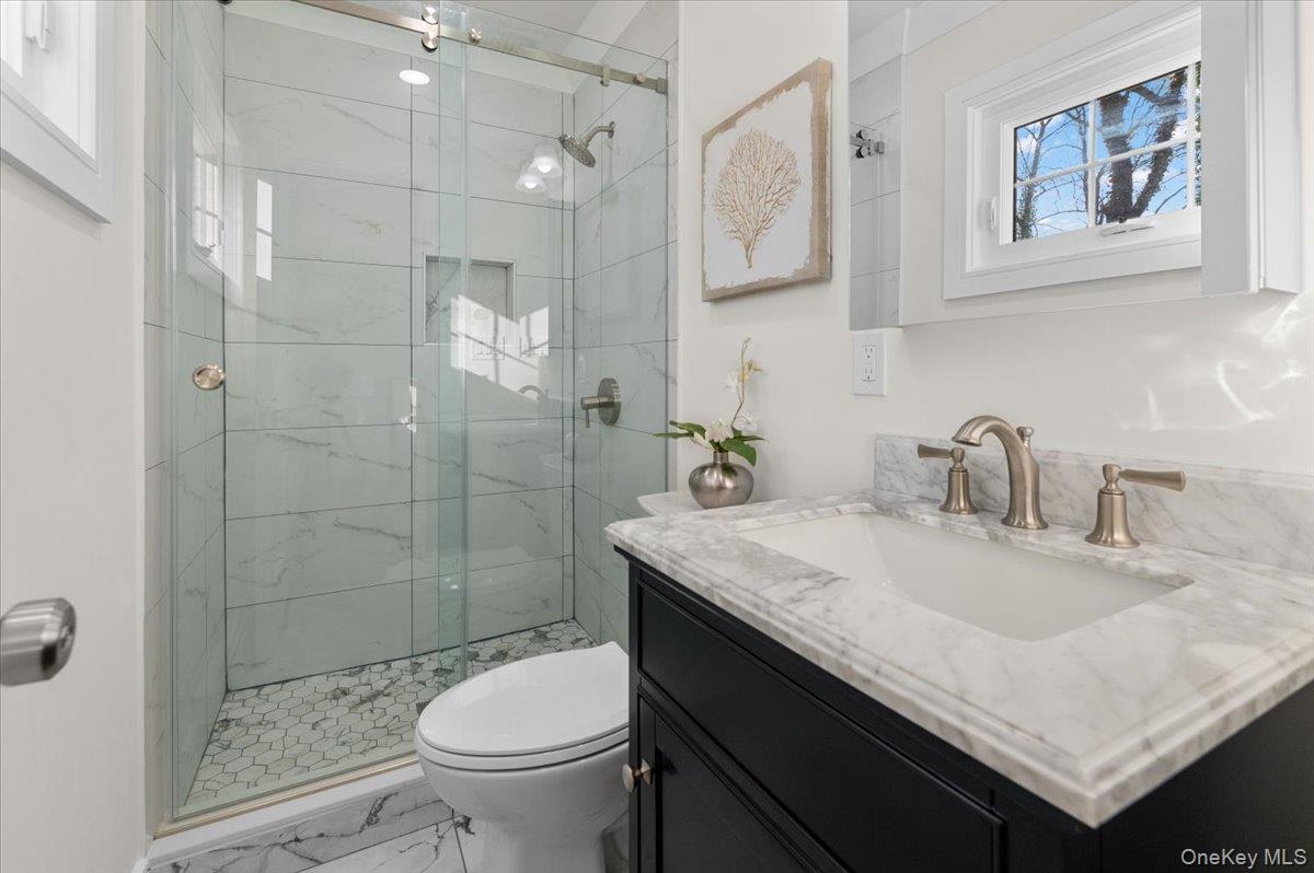 #16 photo, 27 Valley Avenue, 长岛 Locust Valley , NY 11560