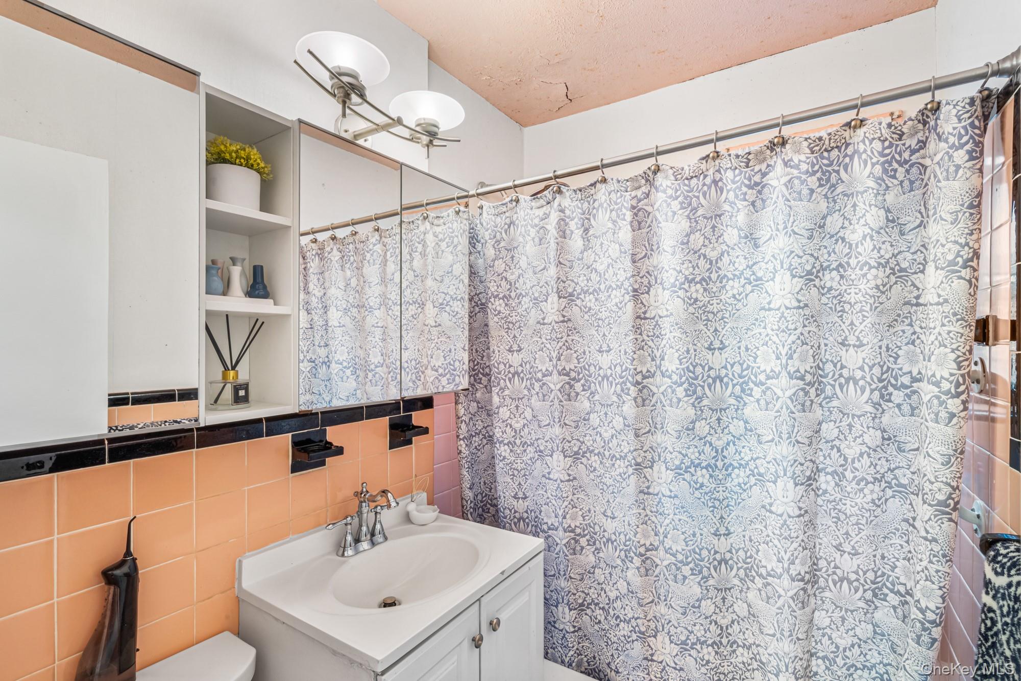 #8 photo, 1907 166th Street, 皇后區 Whitestone , NY 11357