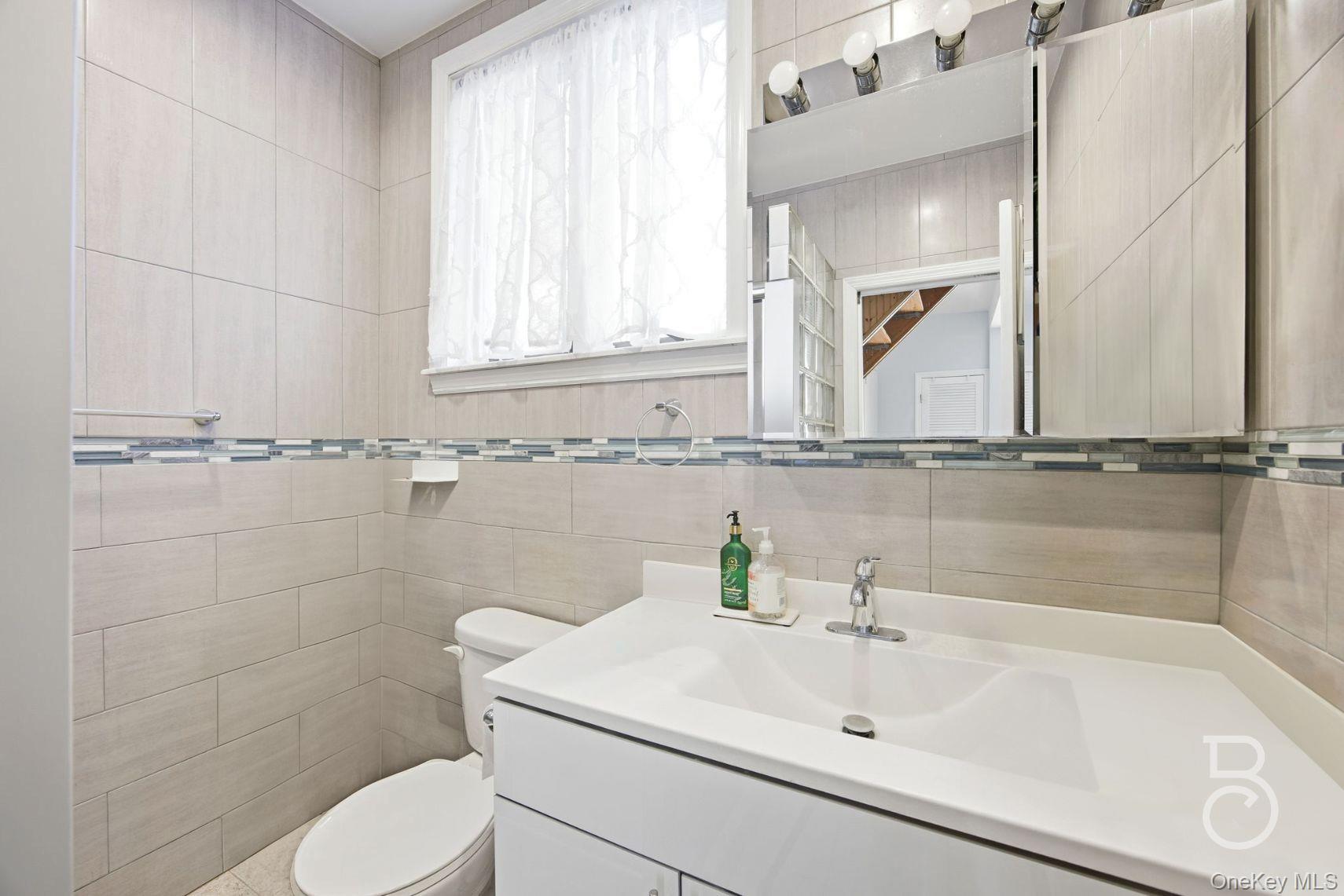 #15 photo, 31-73 41st Street, Astoria , NY 11103