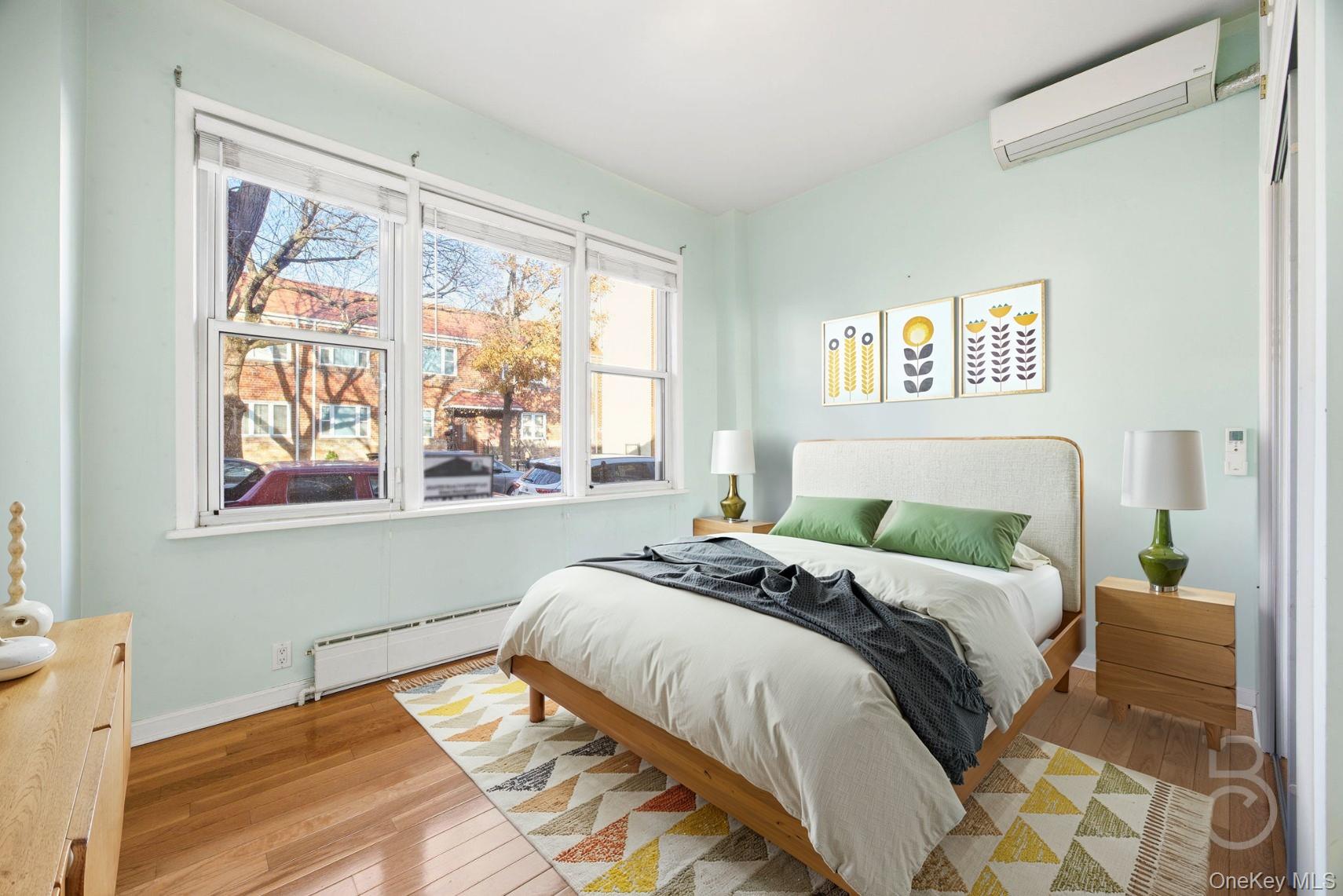 #6 photo, 31-73 41st Street, Astoria , NY 11103