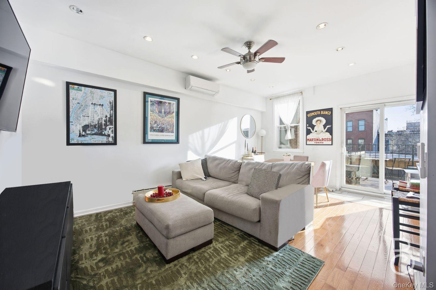 #9 photo, 31-73 41st Street, Astoria , NY 11103