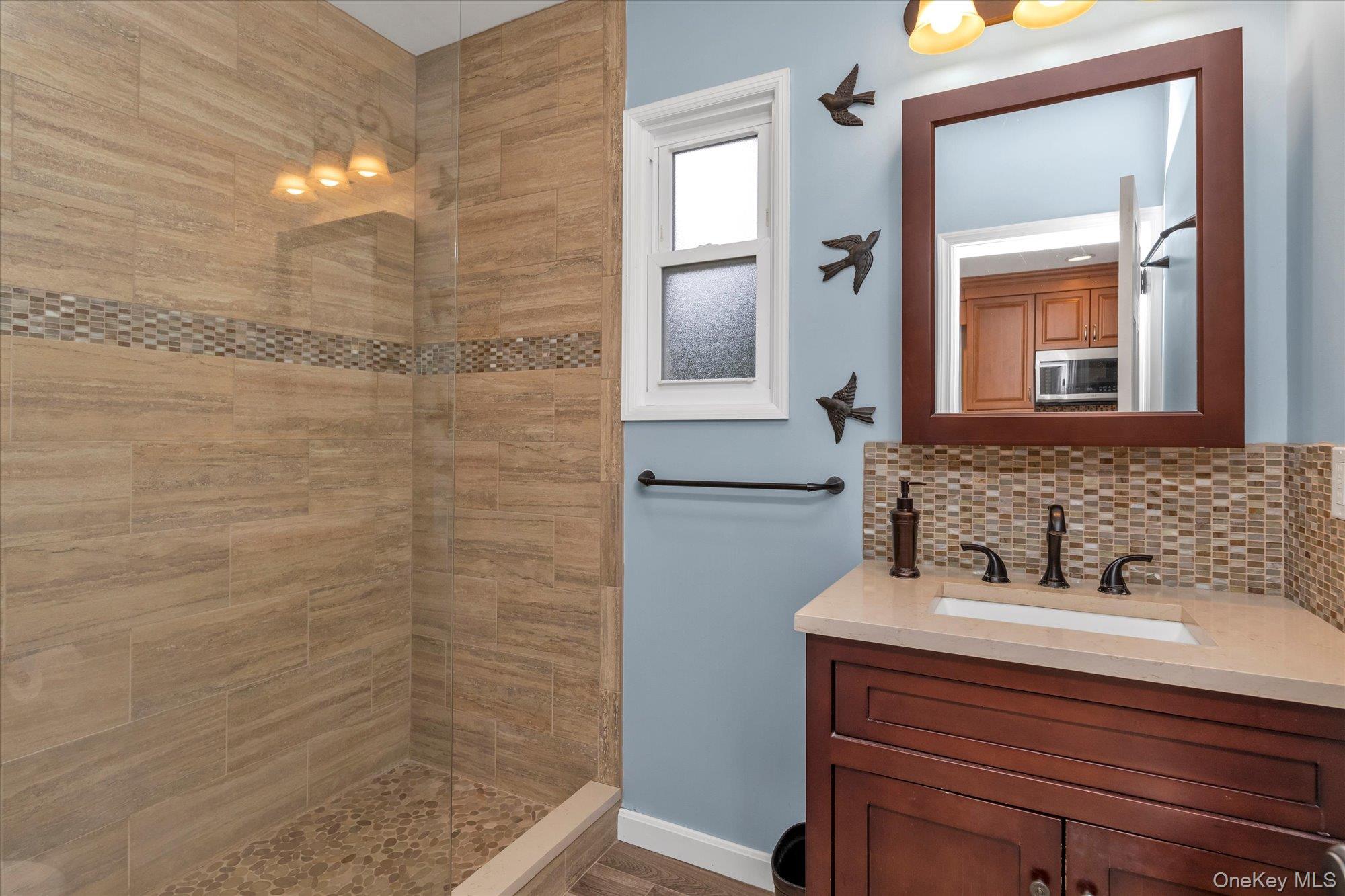 #10 photo, 41 Marion Street, 长岛 Lynbrook , NY 11563