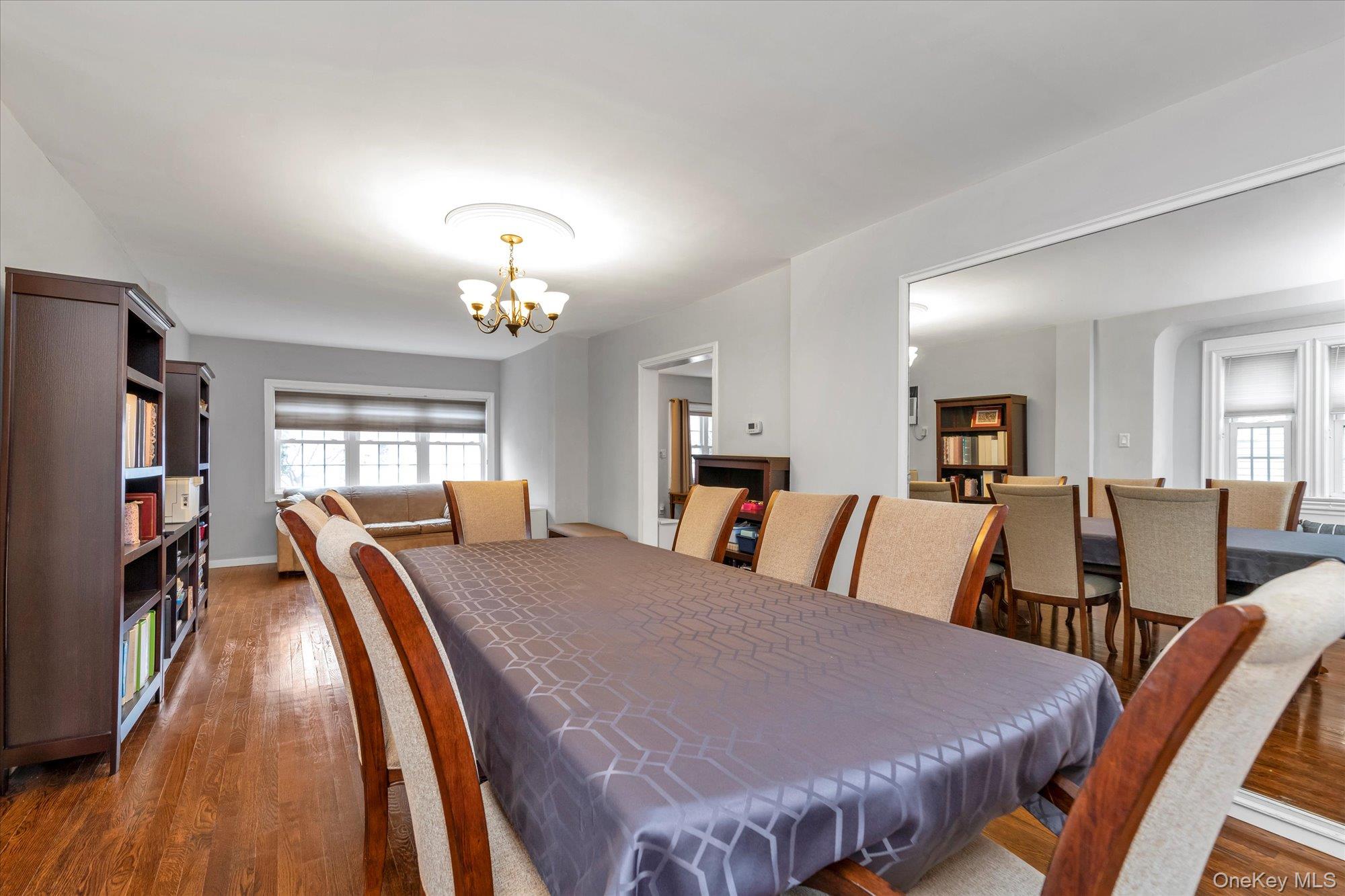 #5 photo, 41 Marion Street, 长岛 Lynbrook , NY 11563