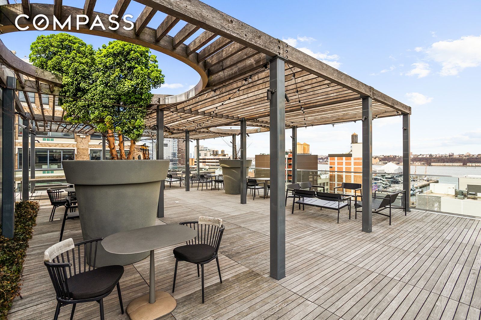 #10 photo, 547 W 47th Street, Hell's Kitchen , NY 10036