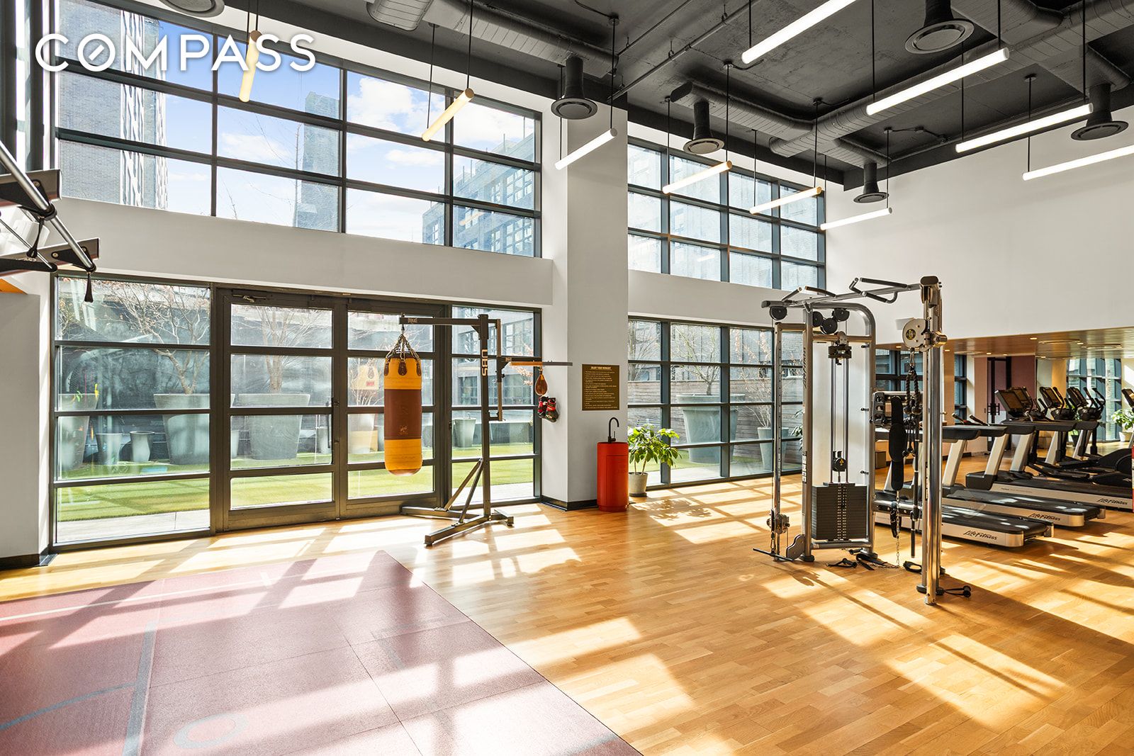 #15 photo, 547 W 47th Street, Hell's Kitchen , NY 10036