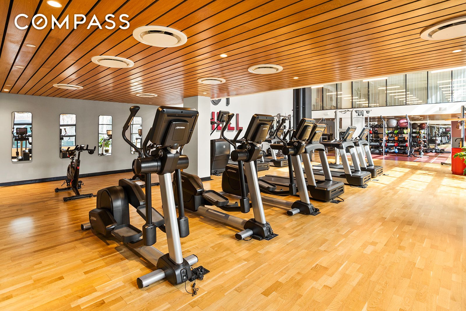 #17 photo, 547 W 47th Street, Hell's Kitchen , NY 10036