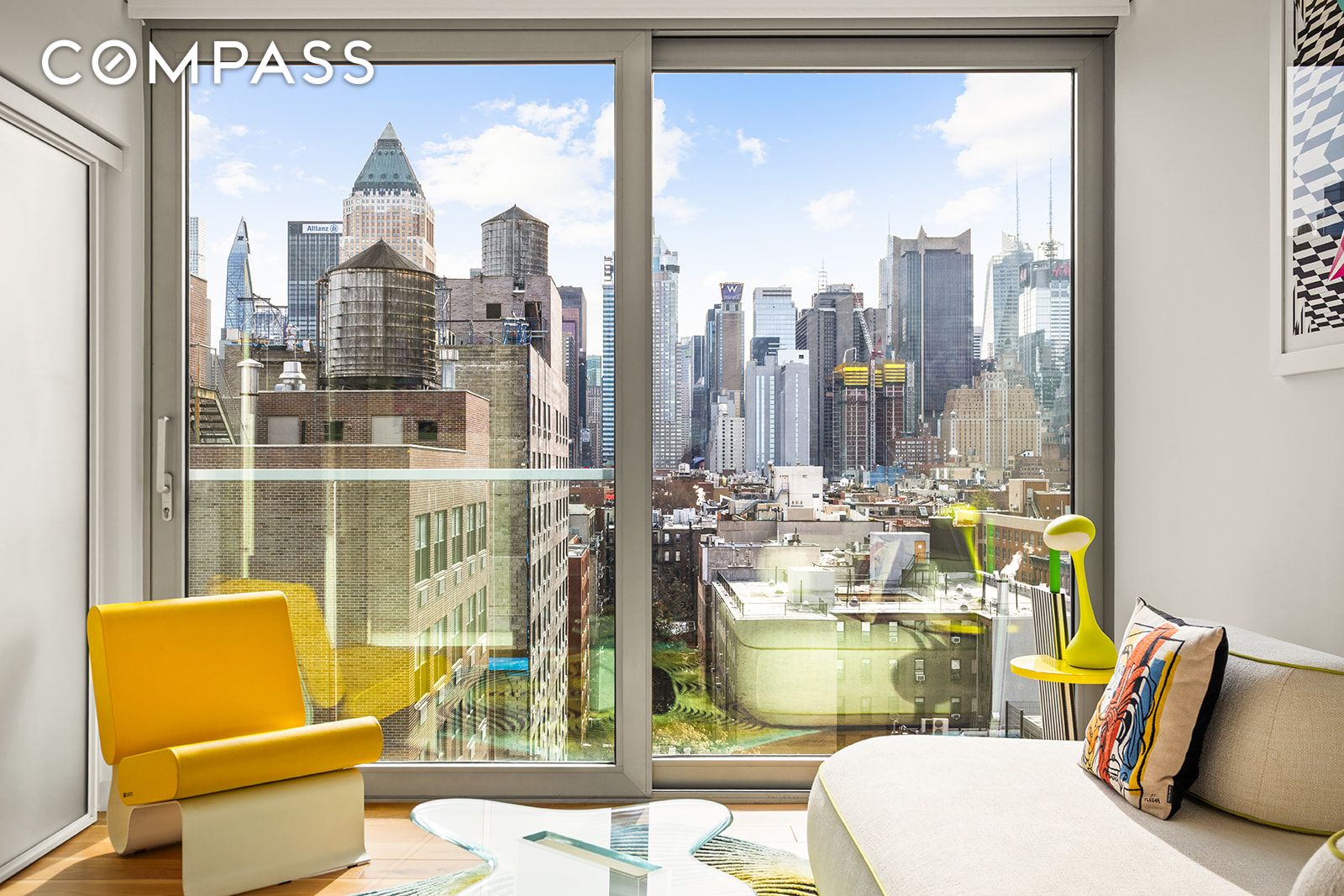 #3 photo, 547 W 47th Street, Hell's Kitchen , NY 10036