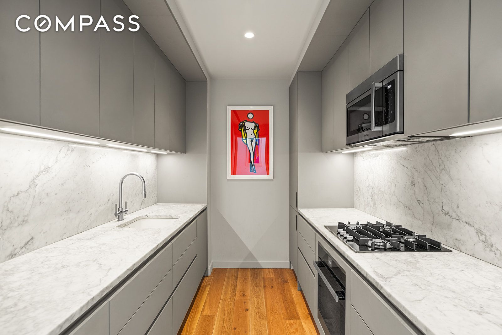 #6 photo, 547 W 47th Street, Hell's Kitchen , NY 10036