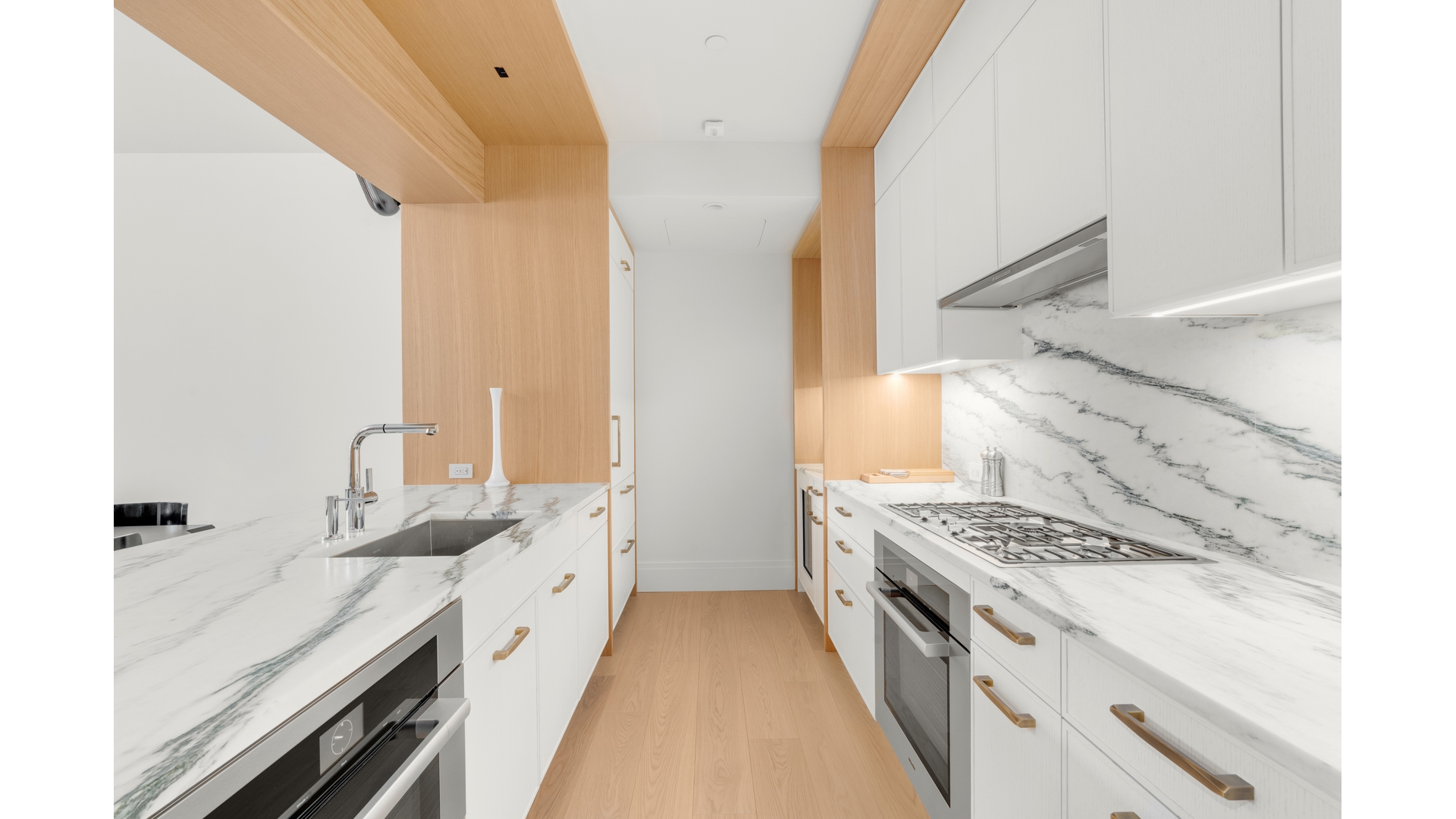 #4 photo, 50 W 66TH Street, מנהטן Lincoln Square , NY 10023