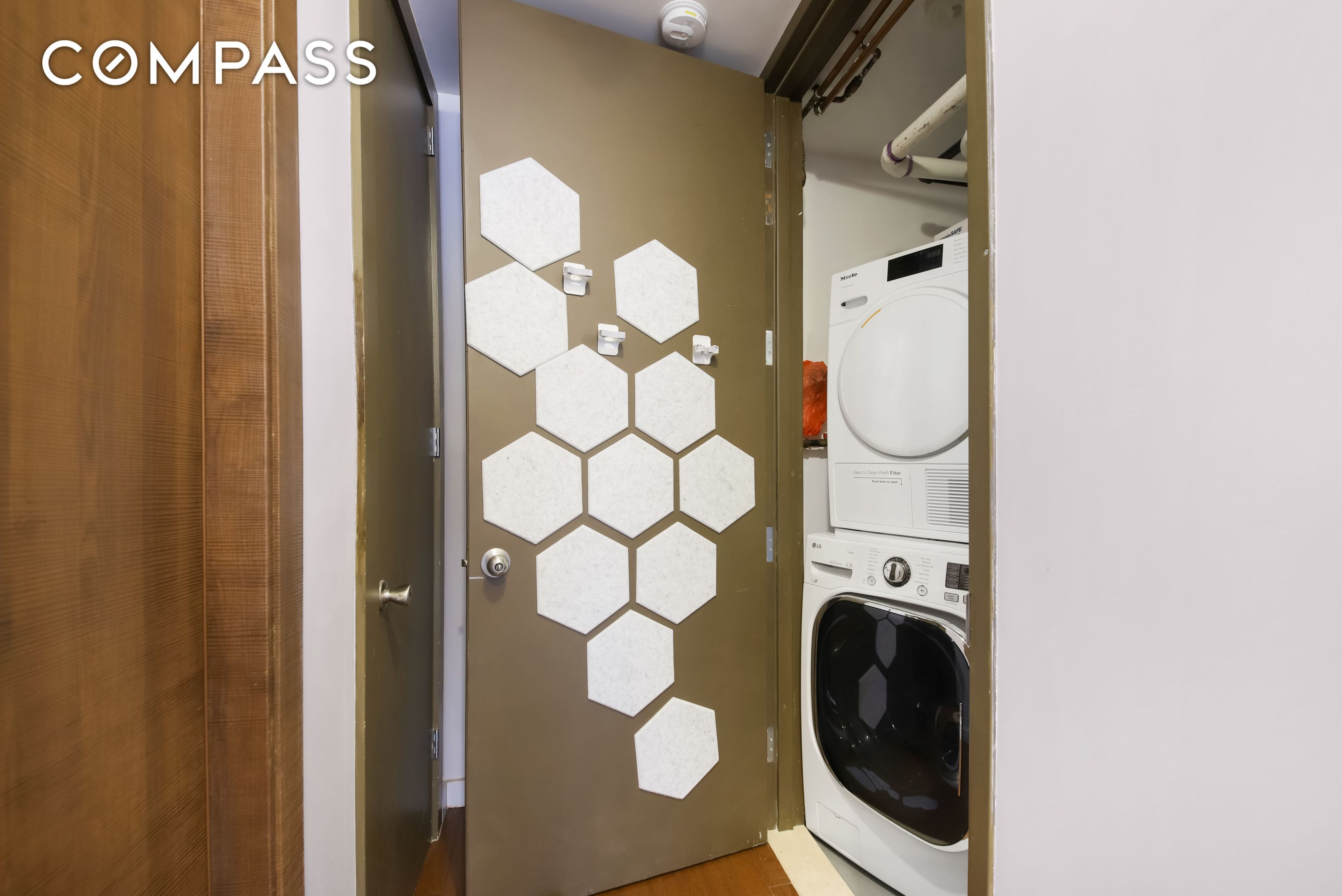 #10 photo, 1756 Ocean Avenue, Midwood , NY 11230