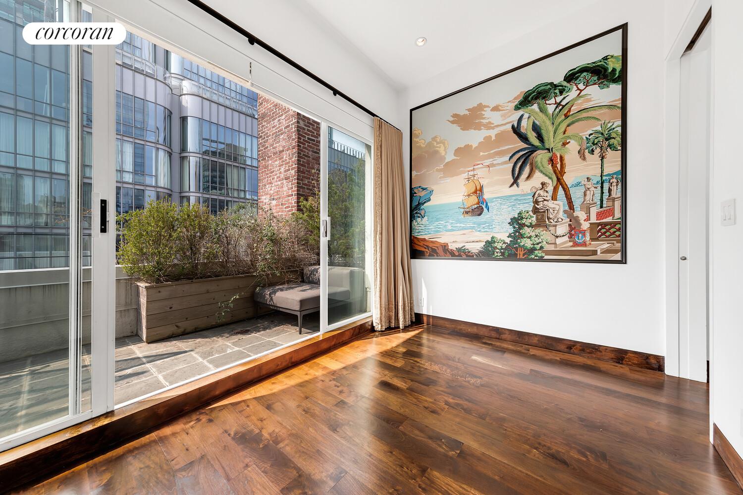 #7 photo, 554 BROOME Street, Hudson Square , NY 10013